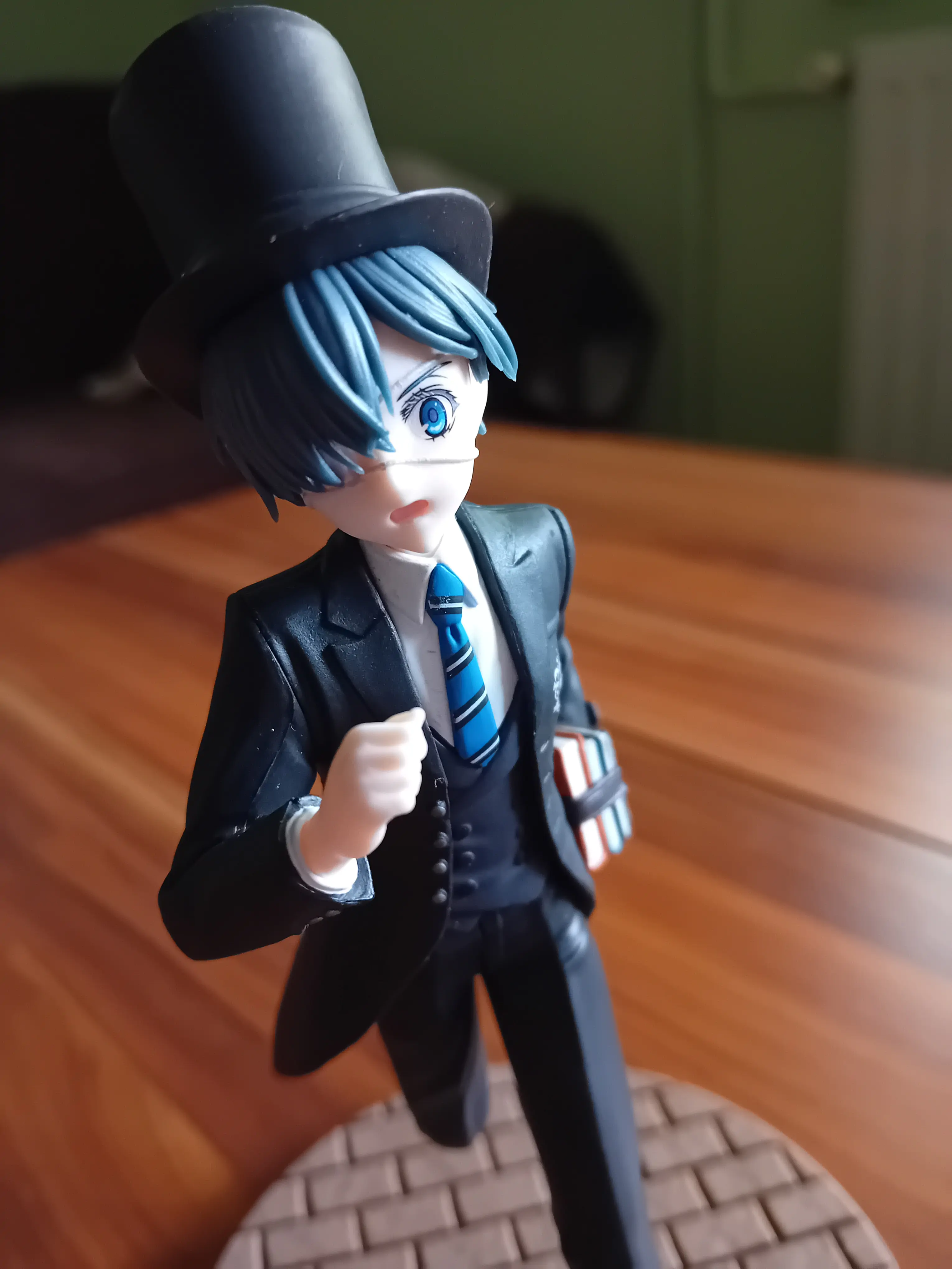 Black Butler: Boarding School Arc Luminasta Ciel Phantomhive PVC szobor figura 22 cm termékfotó