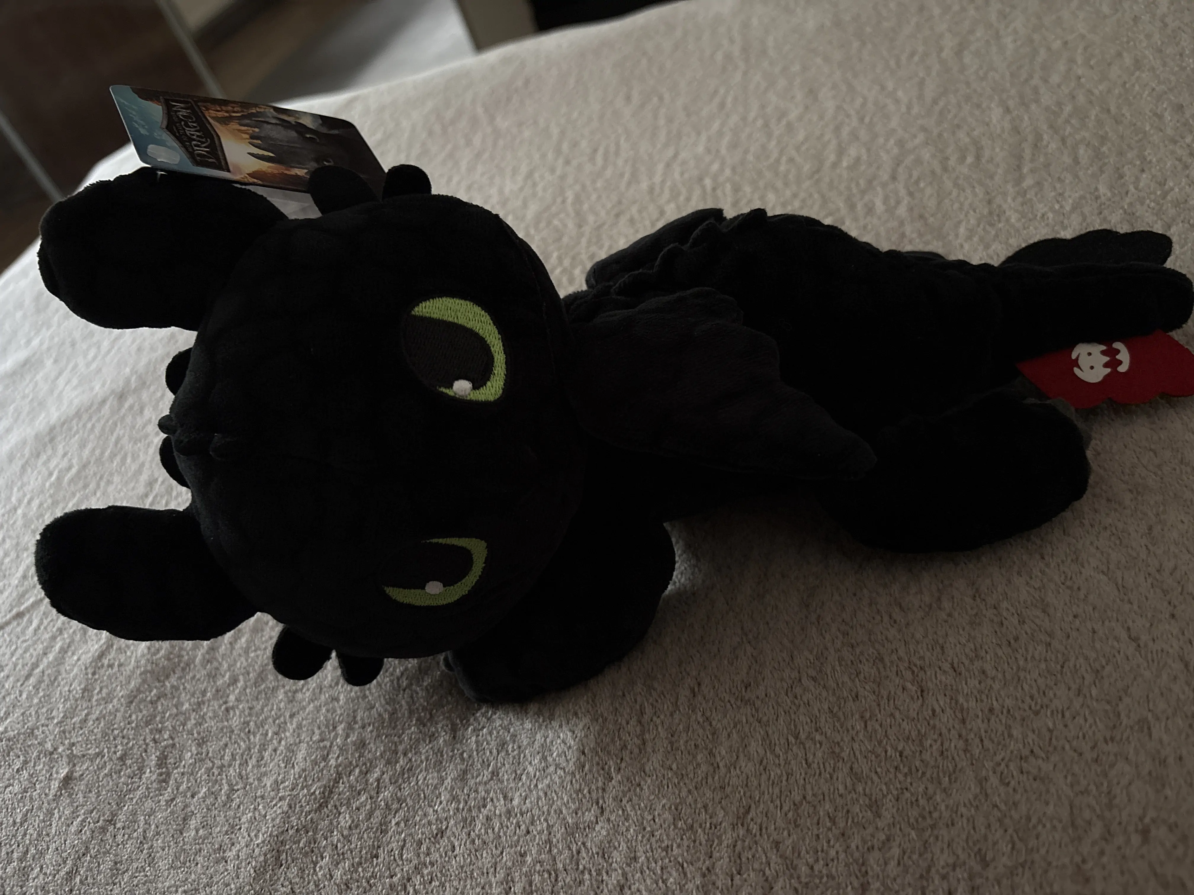 How to Train Your Dragon Toothless Lying Version plüss figura 30 cm termékfotó