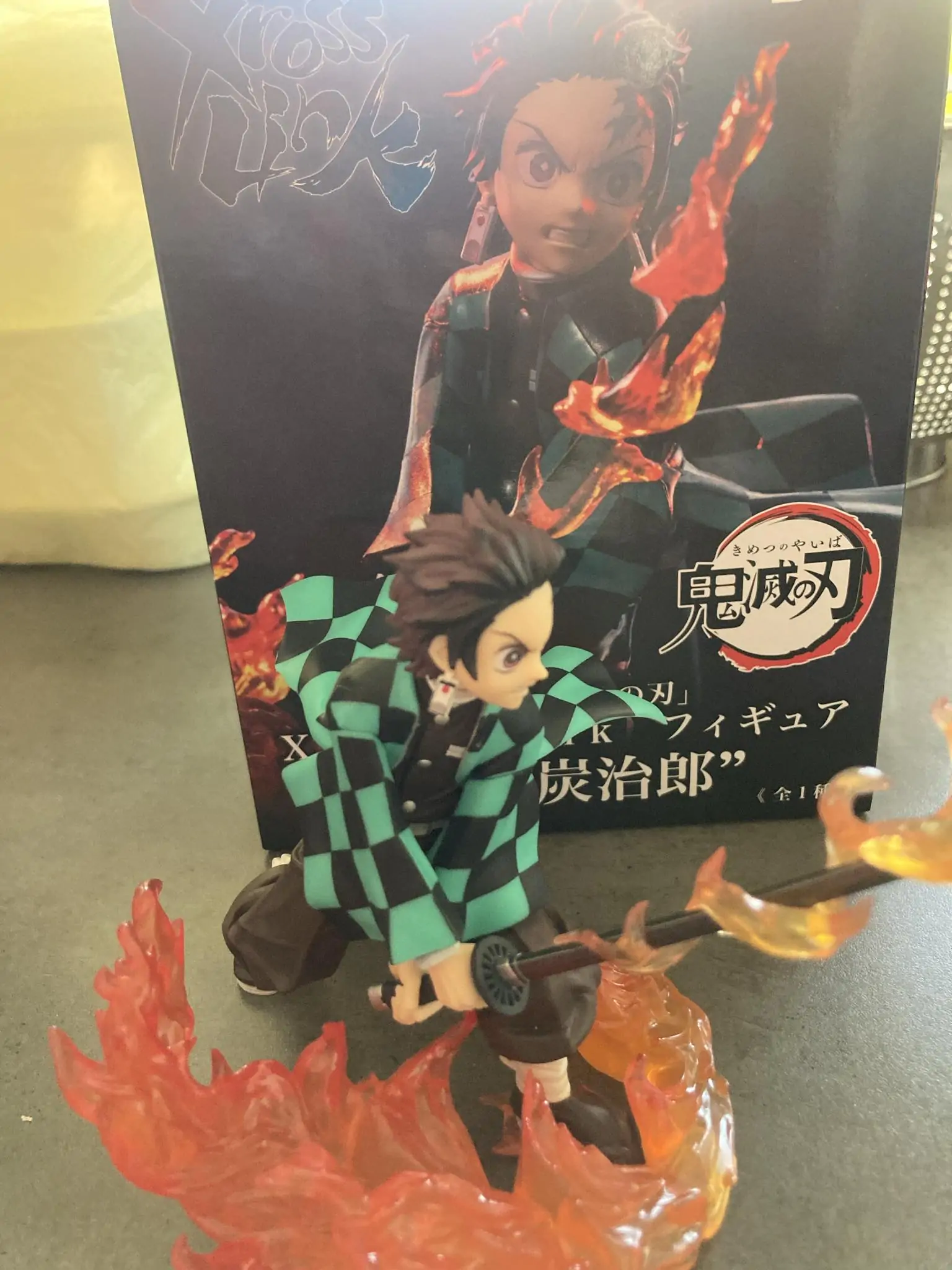 Demon Slayer: Kimetsu no Yaiba  PVC Statue Tanjiro Kamado 17 cm termékfotó