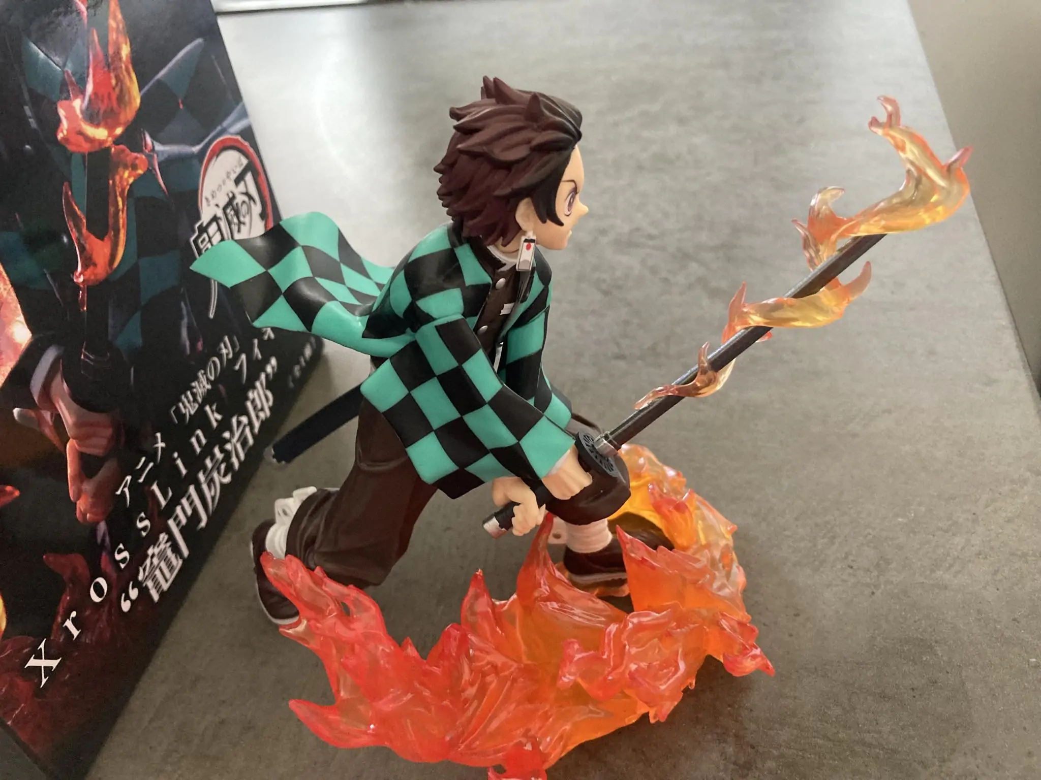 Demon Slayer: Kimetsu no Yaiba  PVC Statue Tanjiro Kamado 17 cm termékfotó