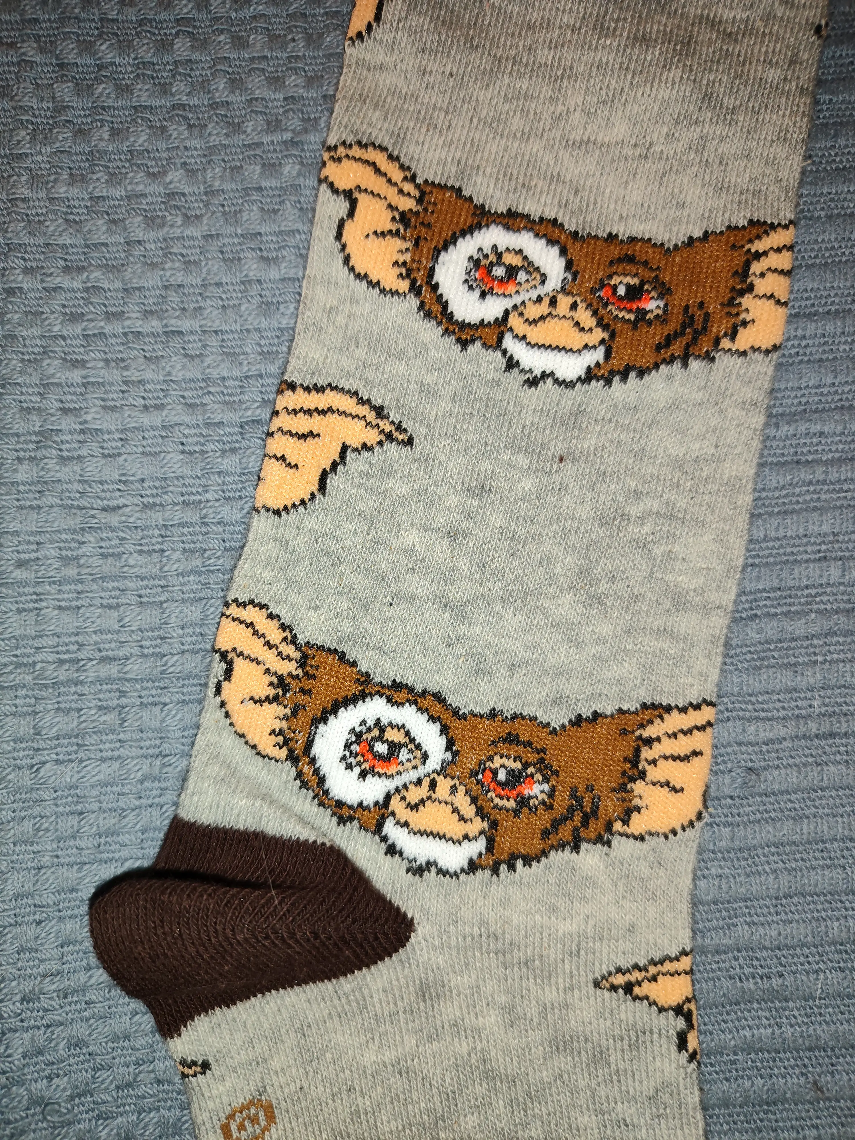 Gremlins zokni Gizmo Face 36-43 termékfotó