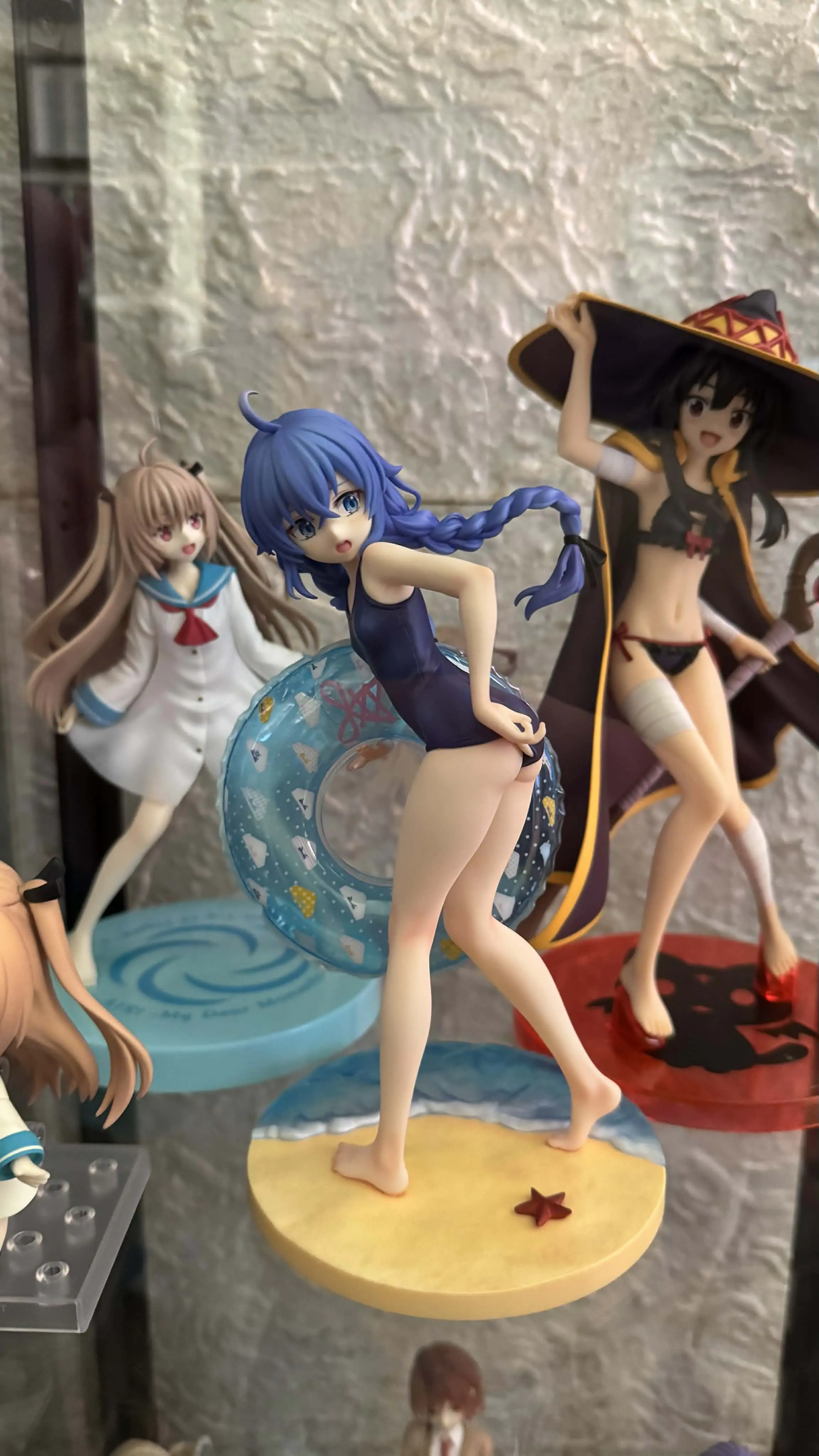 Mushoku Tensei: Jobless Reincarnation 1/7 Roxy Migurudia Navy Blue Swimsuit Ver. PVC szobor figura 20 cm termékfotó