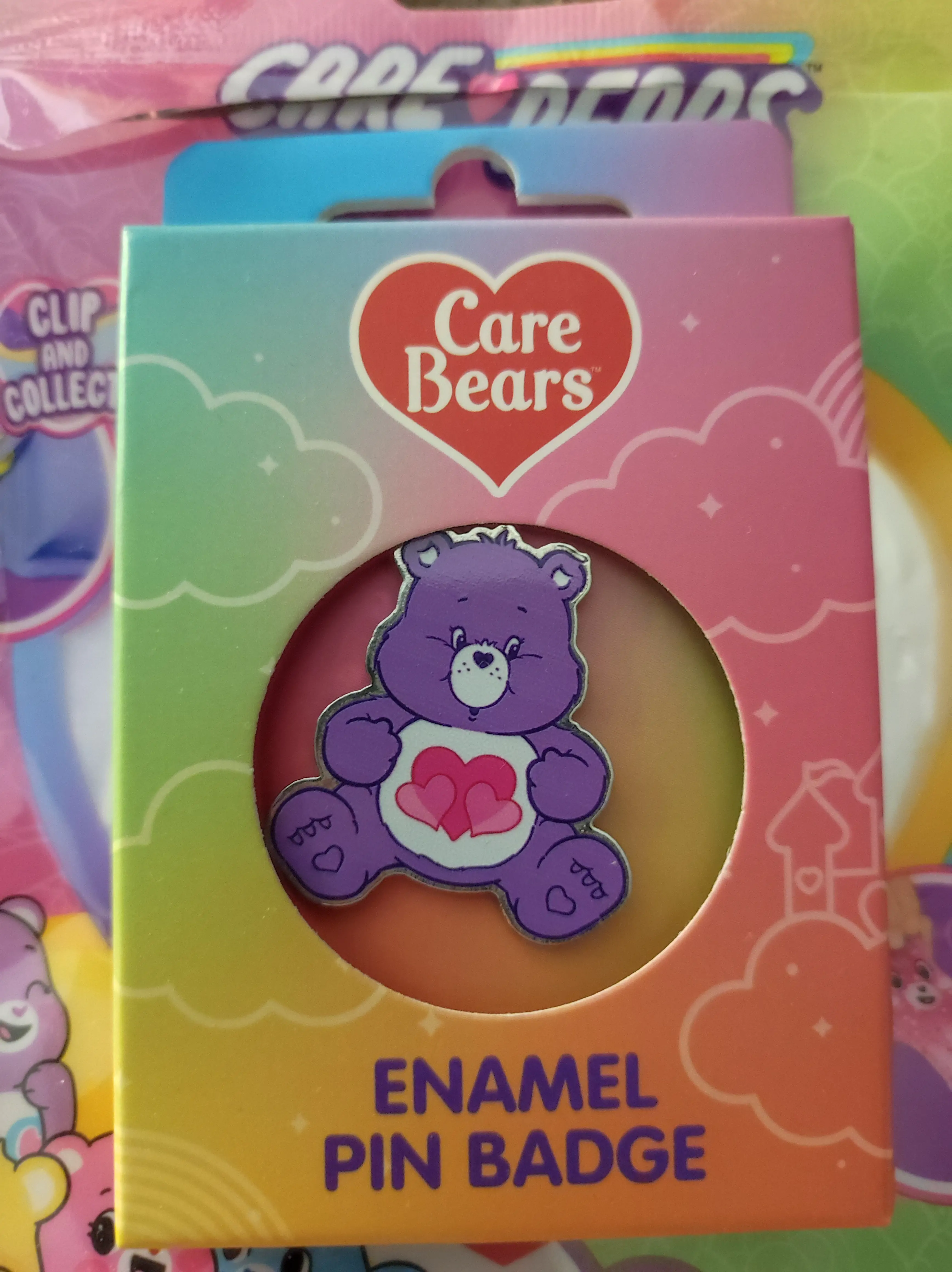 Gondos Bocsok Harmony Bear zománcozott kitűző kitűző termékfotó