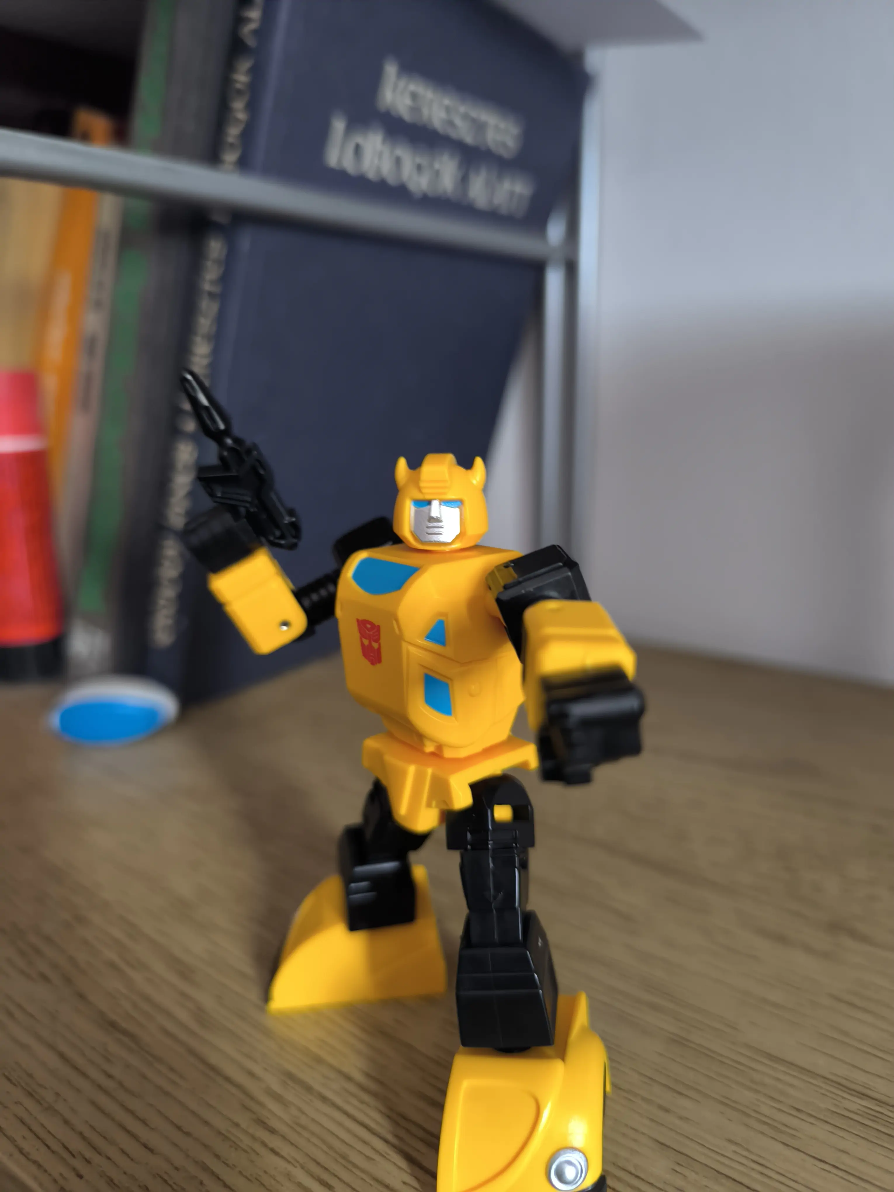 Transformers: Generation One AMK Mini Series Bumblebee Műanyag modell készlet 10 cm termékfotó