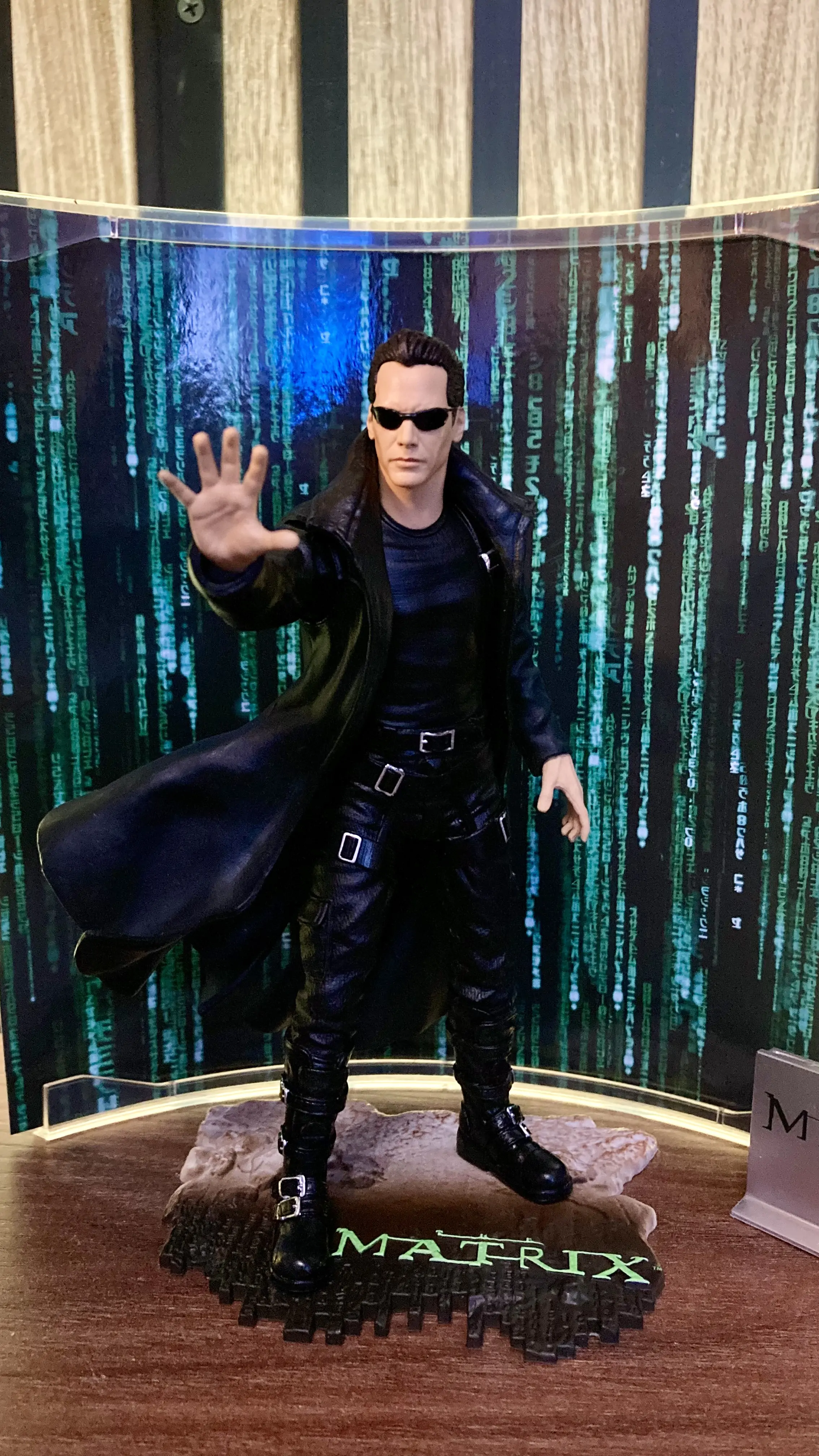 Matrix Movie Maniacs Neo szobor figura 15 cm termékfotó