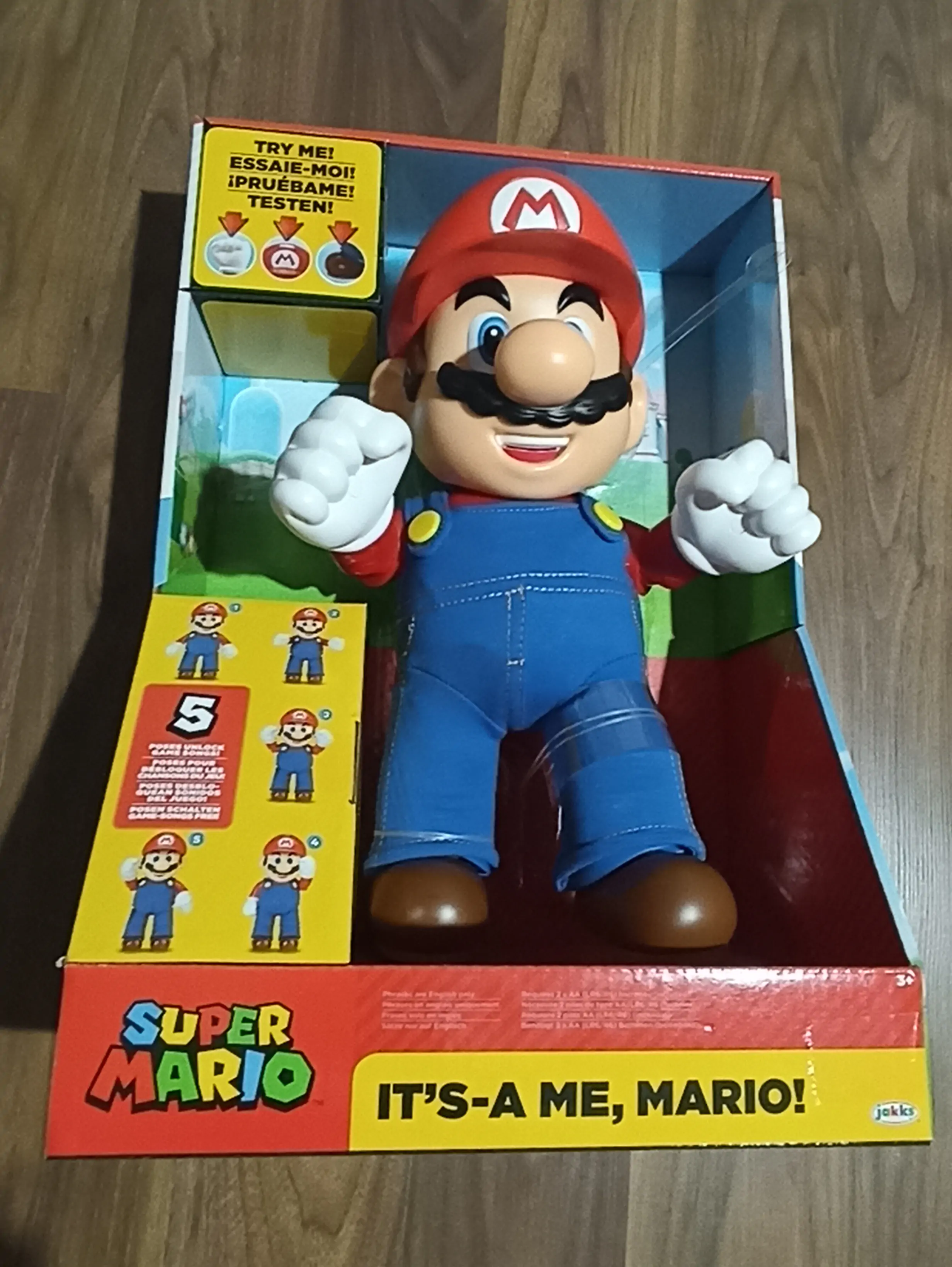 World of Nintendo Talking Action Figure It's-A Me! Mario 30 cm termékfotó