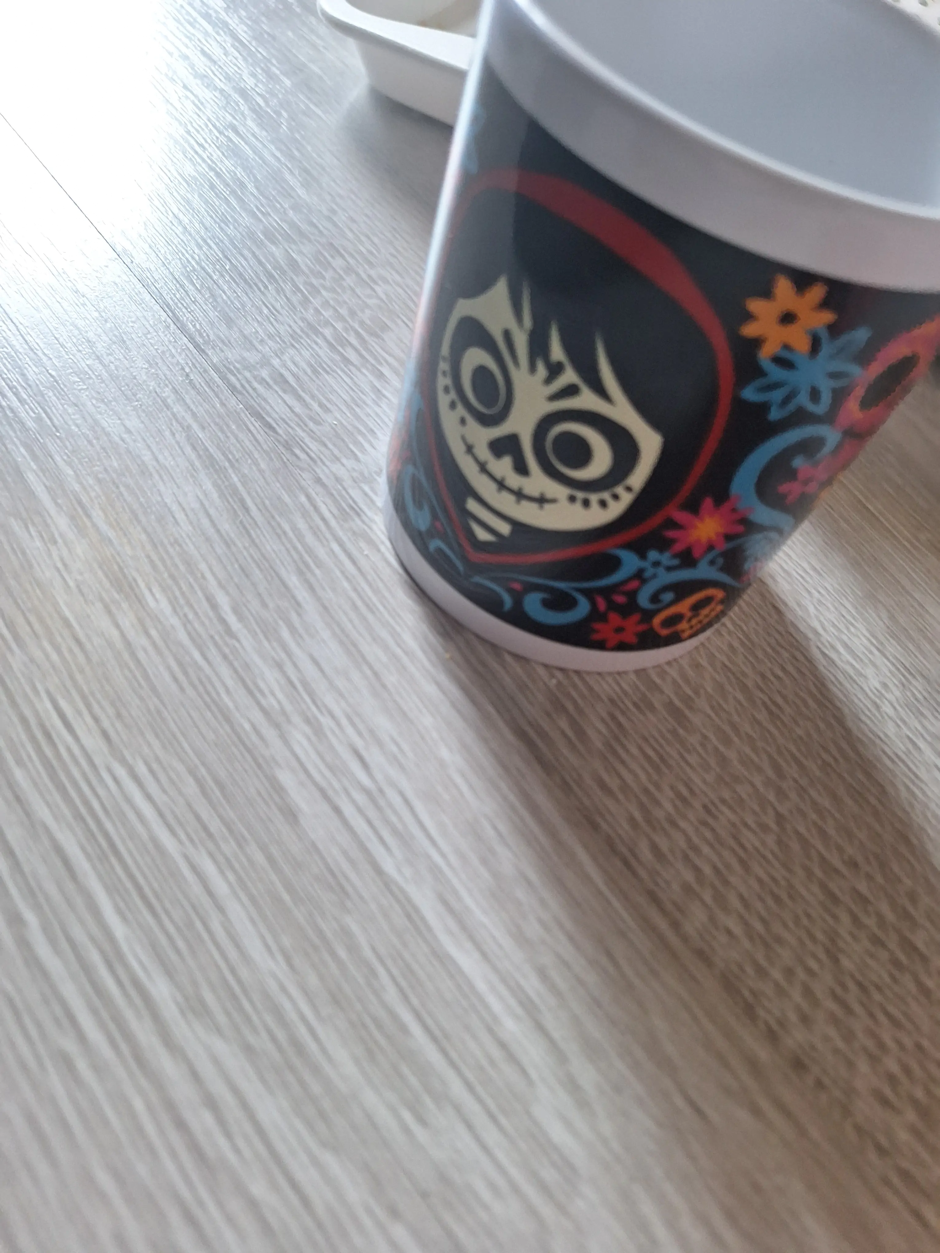 Coco Miguel &amp; Dante bögre termékfotó