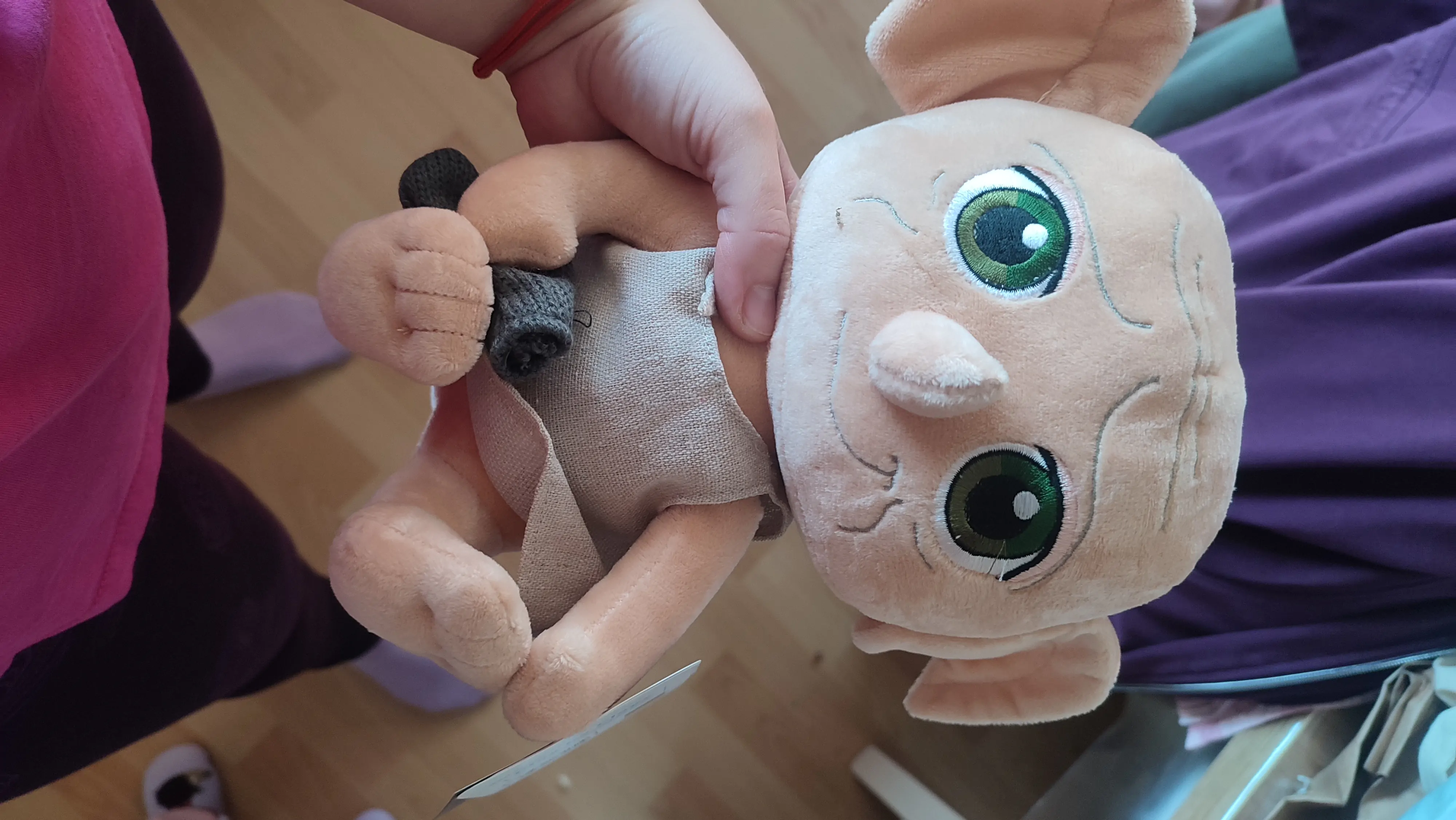 Harry Potter Magical Friends Dobby plüss figura 25 cm termékfotó