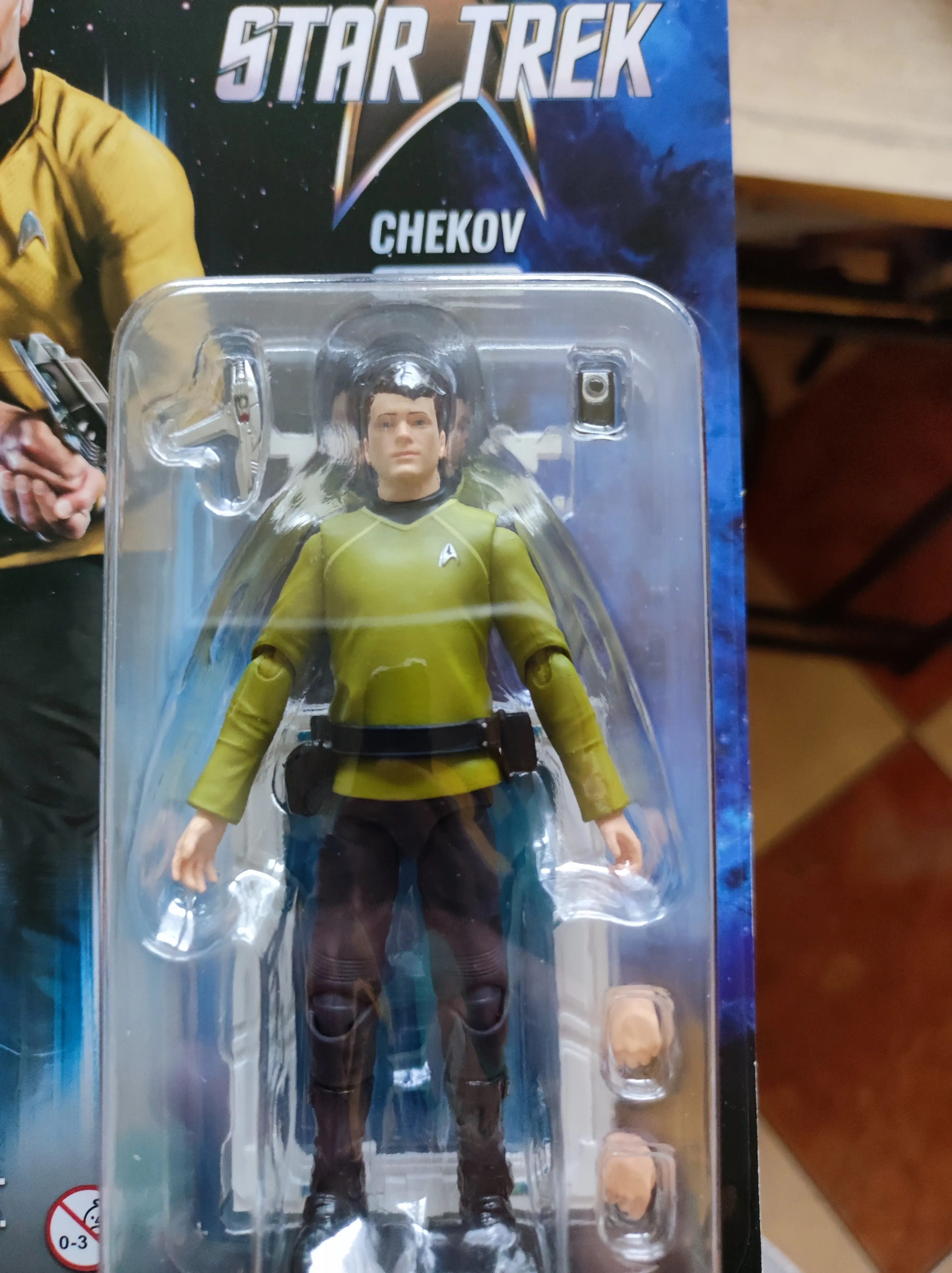 Star Trek Exquisite 1/18 Star Trek 2009 Chekov Mini akciófigura 10 cm termékfotó