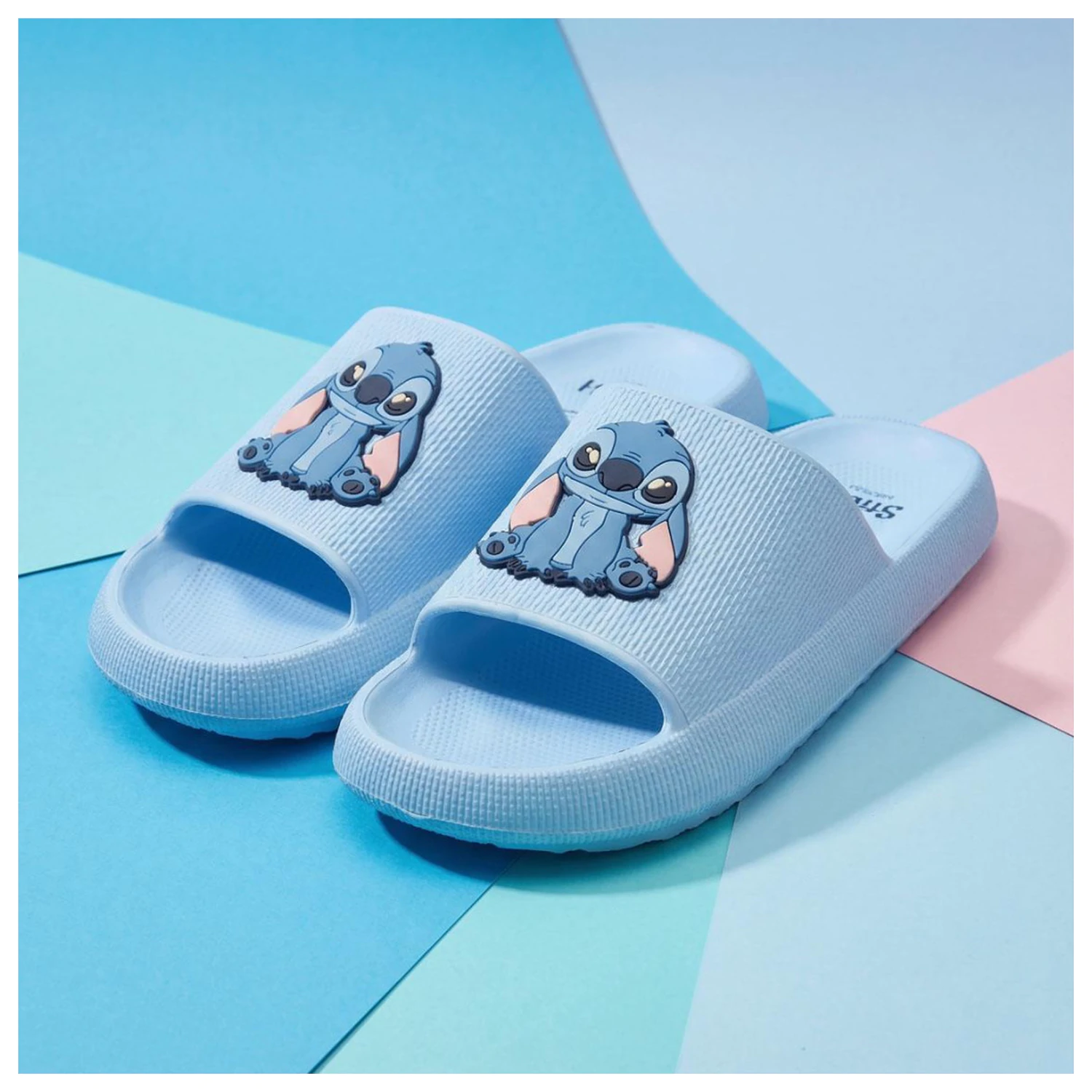 Stitch Sitting felnőtt papucs  termékfotó