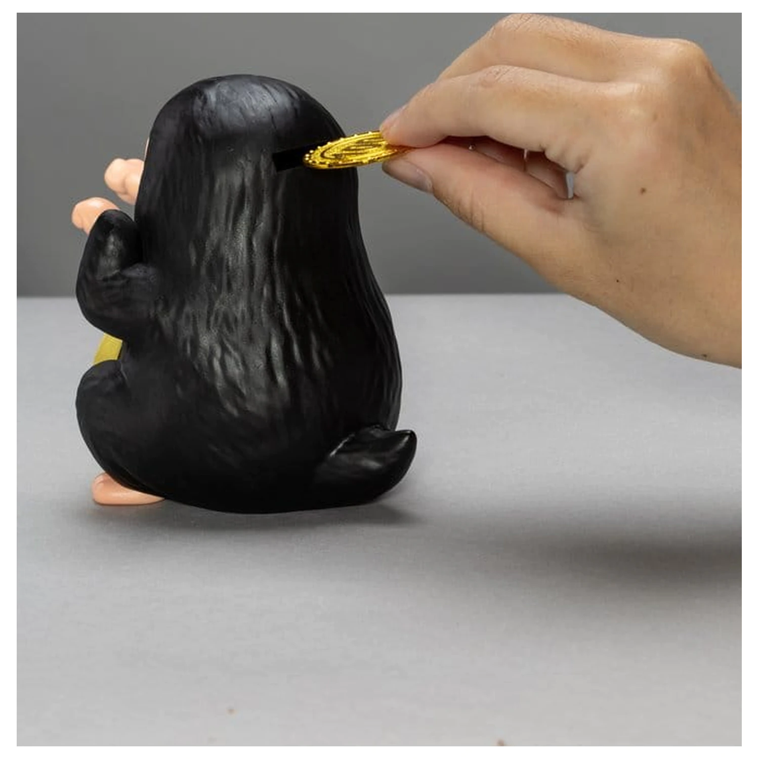 Fantastic Beasts Palm Size Series Niffler persely 11 cm termékfotó