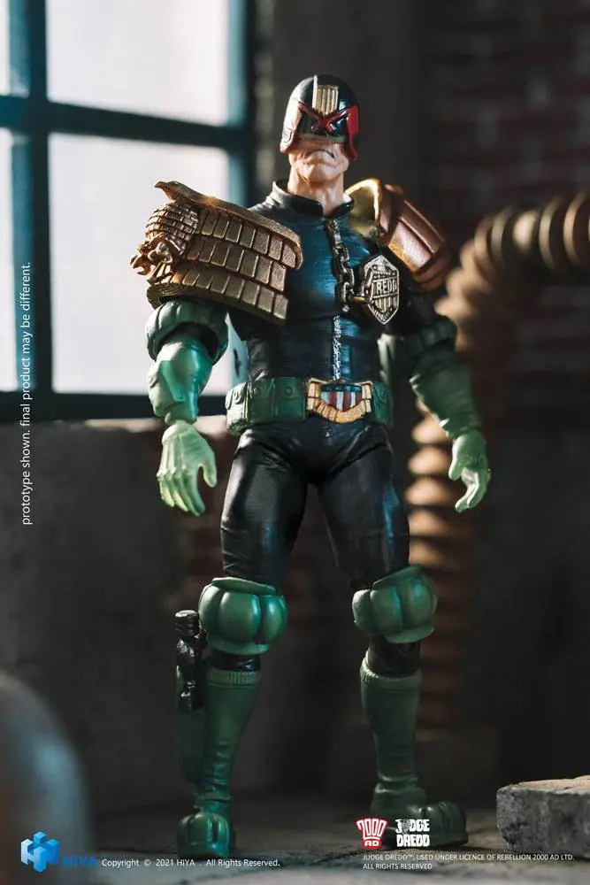 2000 AD Exquisite 1/18 Judge Dredd Mini akciófigura 10 cm termékfotó