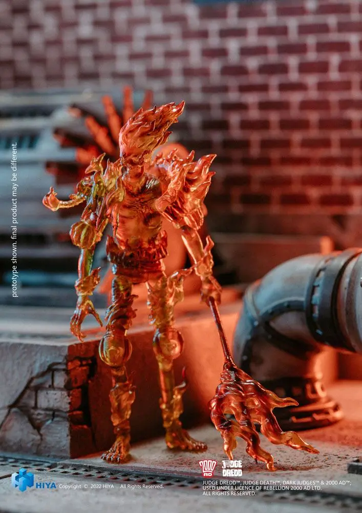 2000 AD Exquisite 1/18 Judge Fire Mini akciófigura 11 cm termékfotó