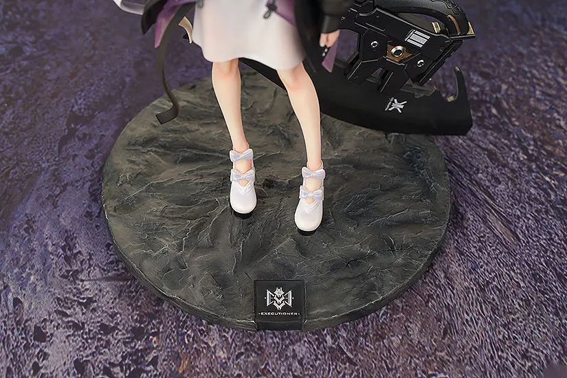 A-Z: 1/7 [E] PVC szobor figura 24 cm termékfotó