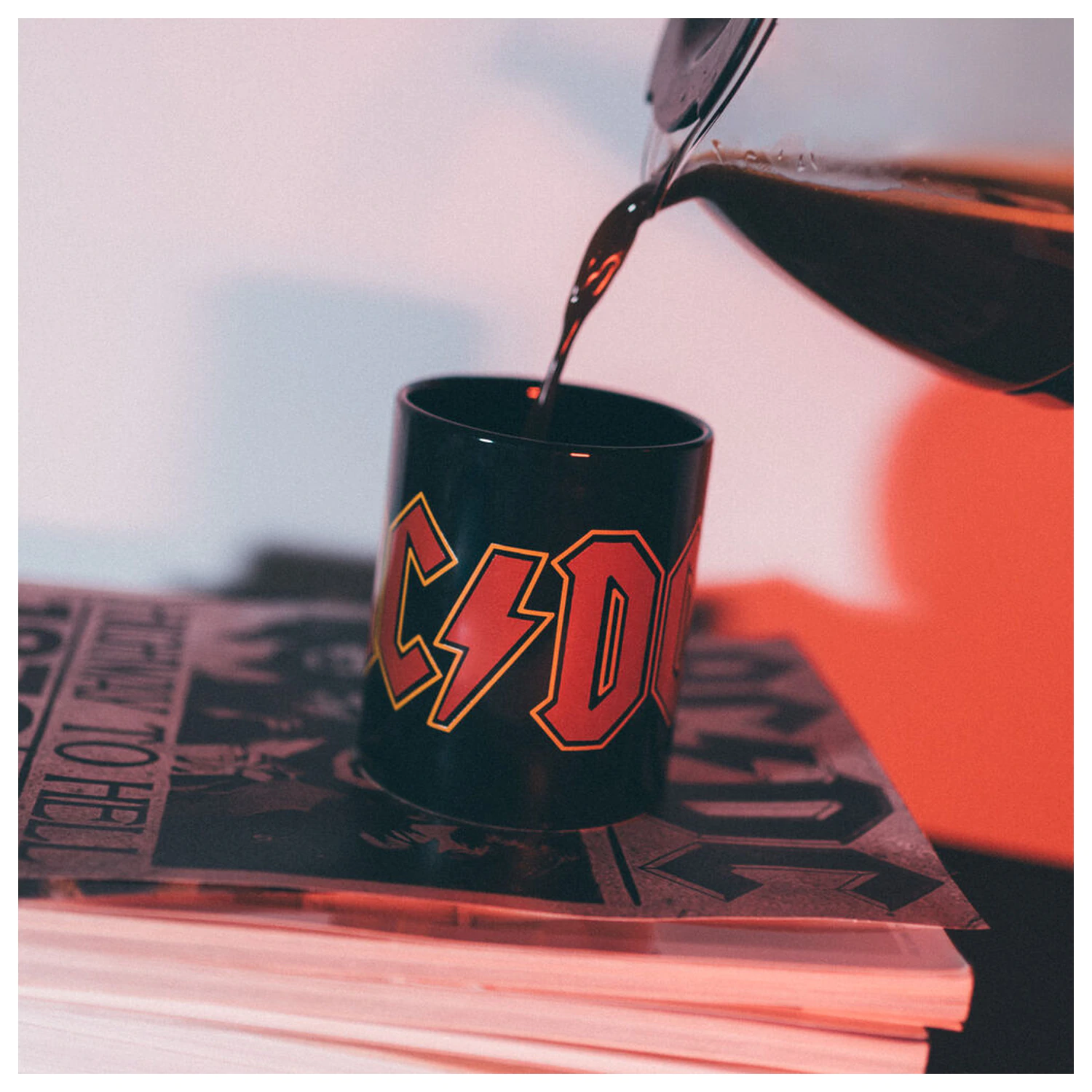 AC/DC bögre 350ml termékfotó