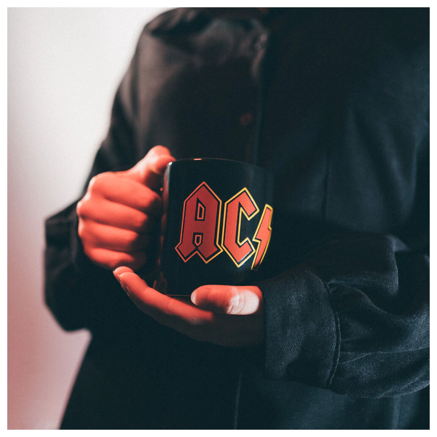 AC/DC bögre 350ml termékfotó