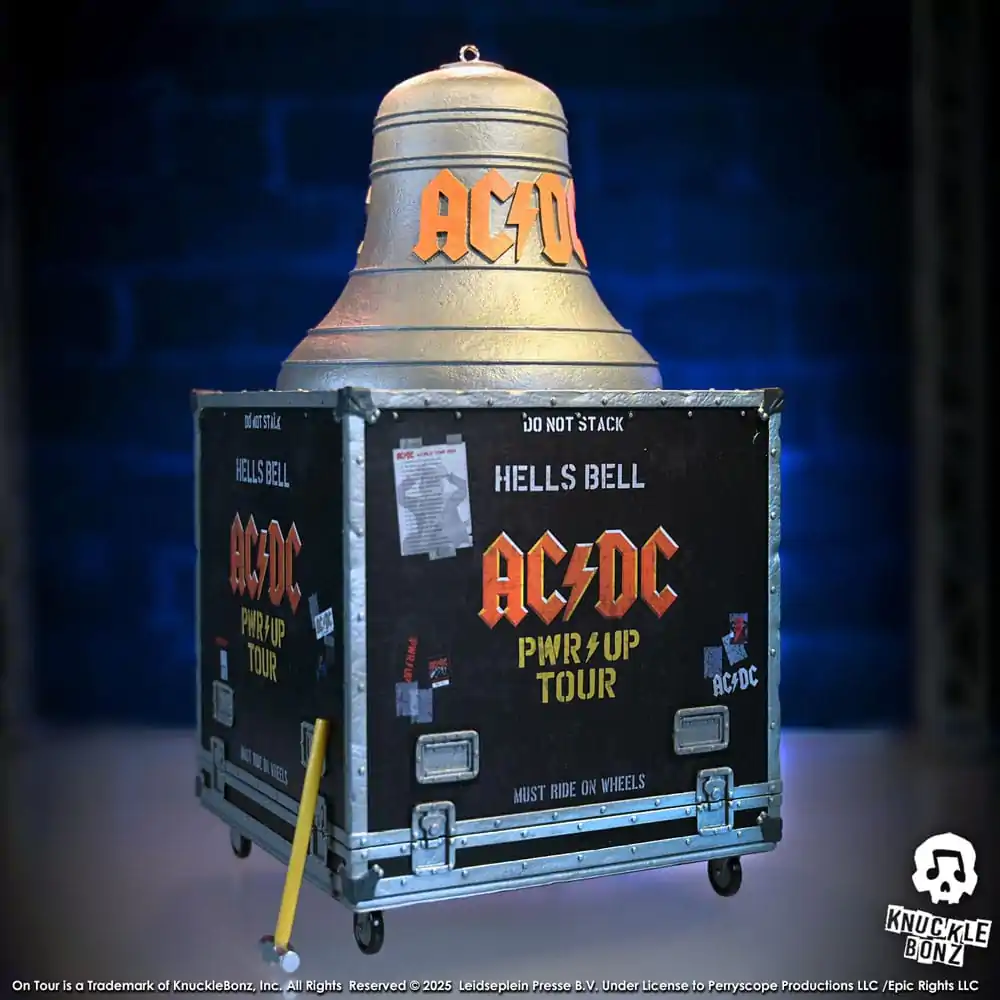 AC/DC Rock Ikonz On Tour PWR UP Tour Hells Bell szobor figura termékfotó