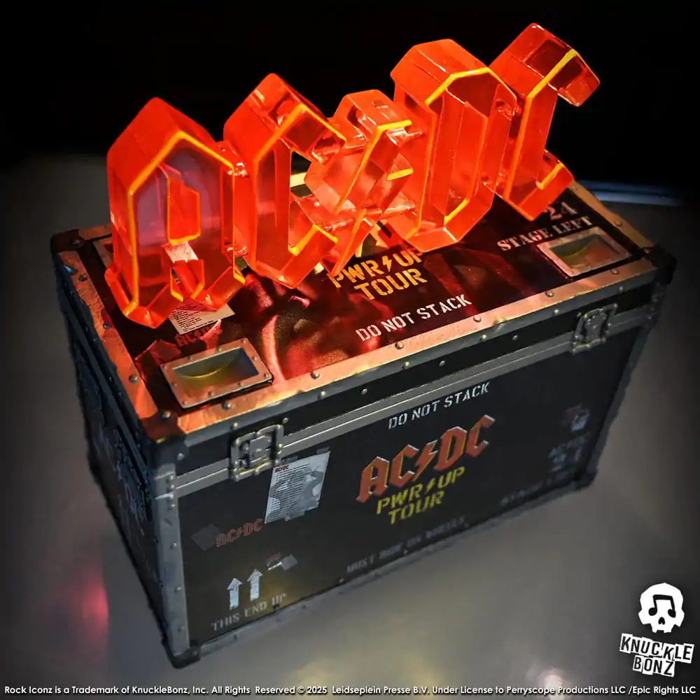 AC/DC Rock Ikonz On Tour PWR UP Tour Road Case szobor figura termékfotó