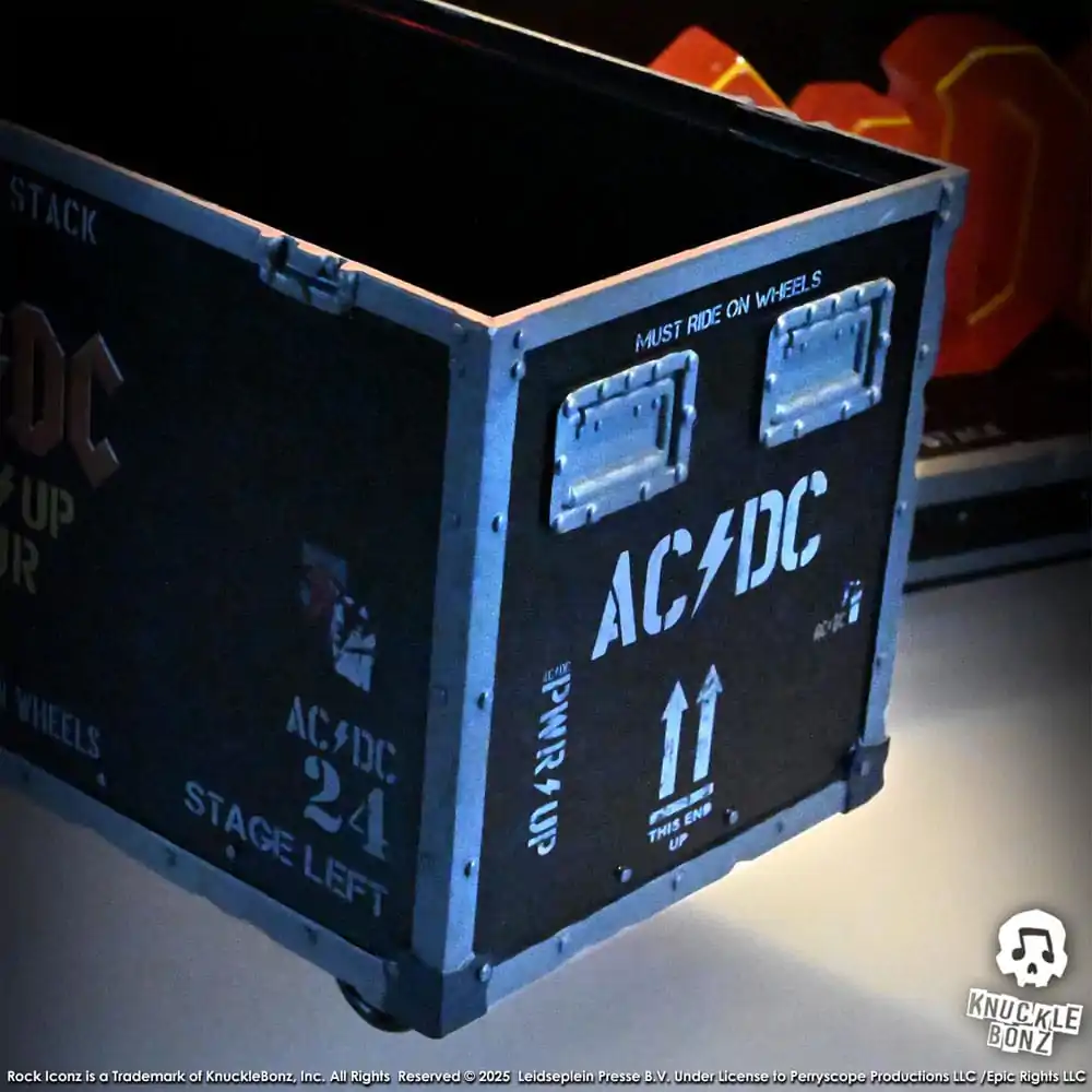 AC/DC Rock Ikonz On Tour PWR UP Tour Road Case szobor figura termékfotó