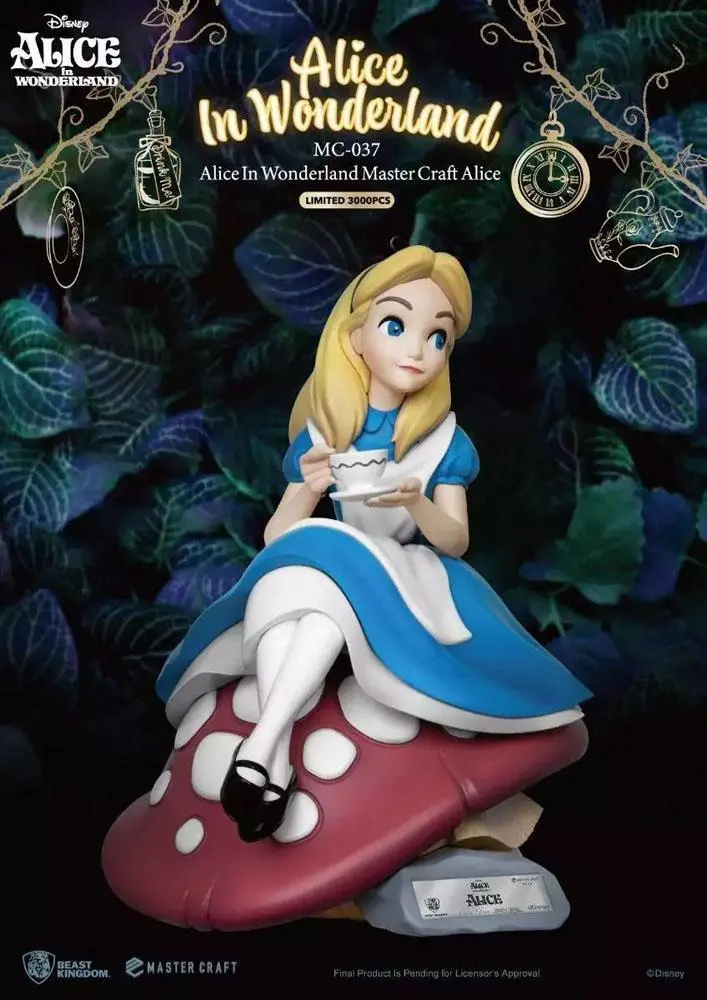 Alice In Wonderland  Master Craft Alice Special Edition szobor figura 36 cm termékfotó