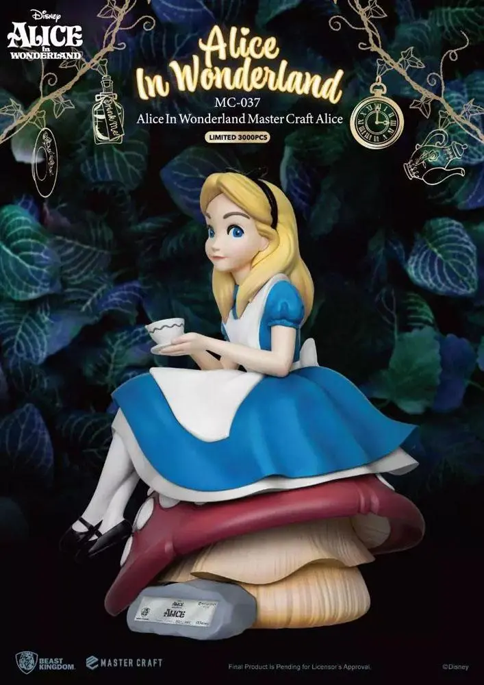 Alice In Wonderland  Master Craft Alice Special Edition szobor figura 36 cm termékfotó