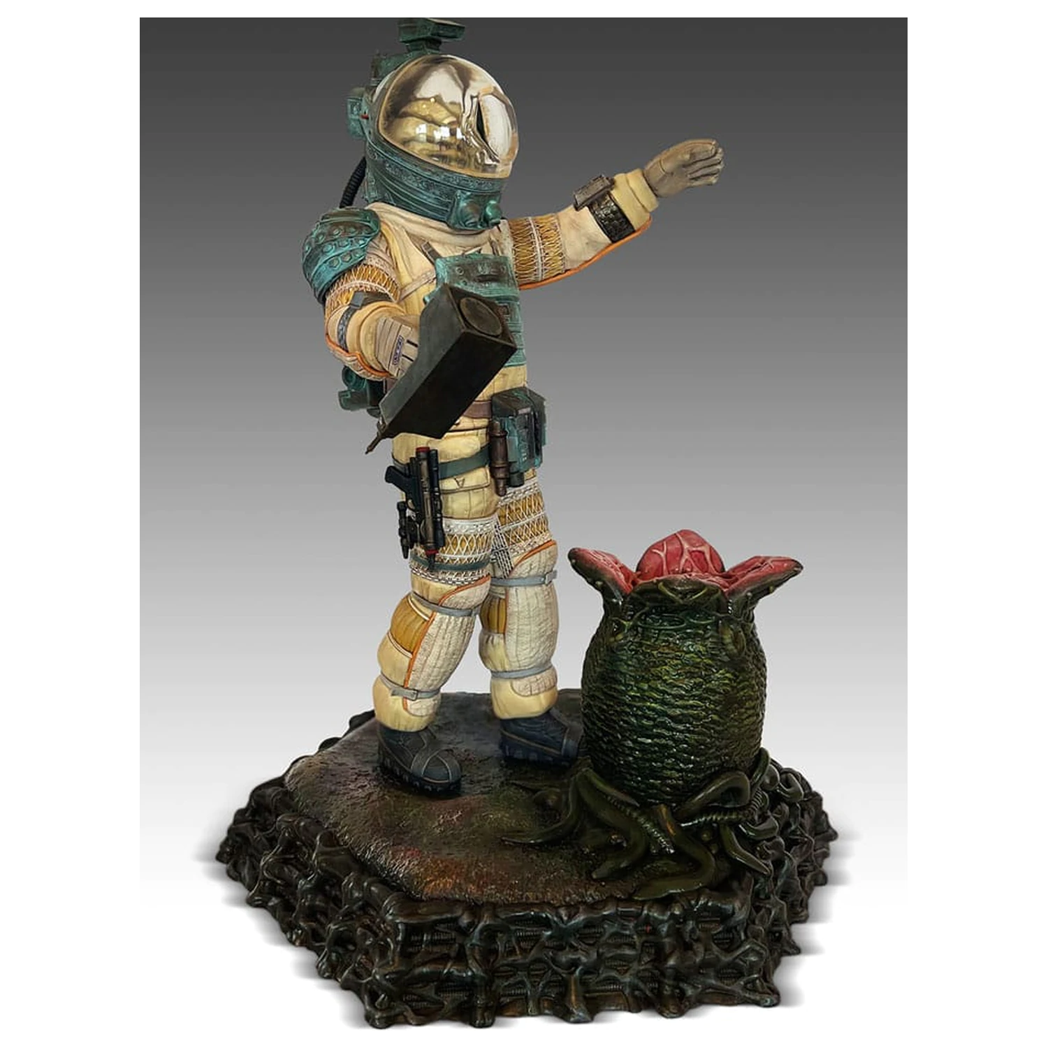 Alien 1/4 Officer Kane szobor figura 56 cm  termékfotó