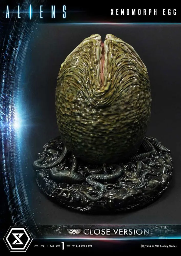 Aliens Premium Masterline Series Xenomorph Egg Closed Version (Alien Comics) szobor figura 28 cm termékfotó