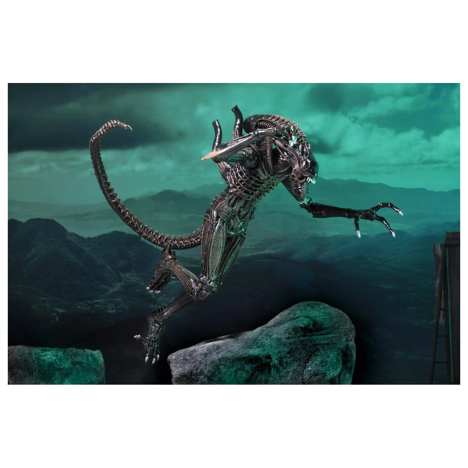 Aliens Ultimate Warrior (1986) Brown akciófigura 23 cm termékfotó