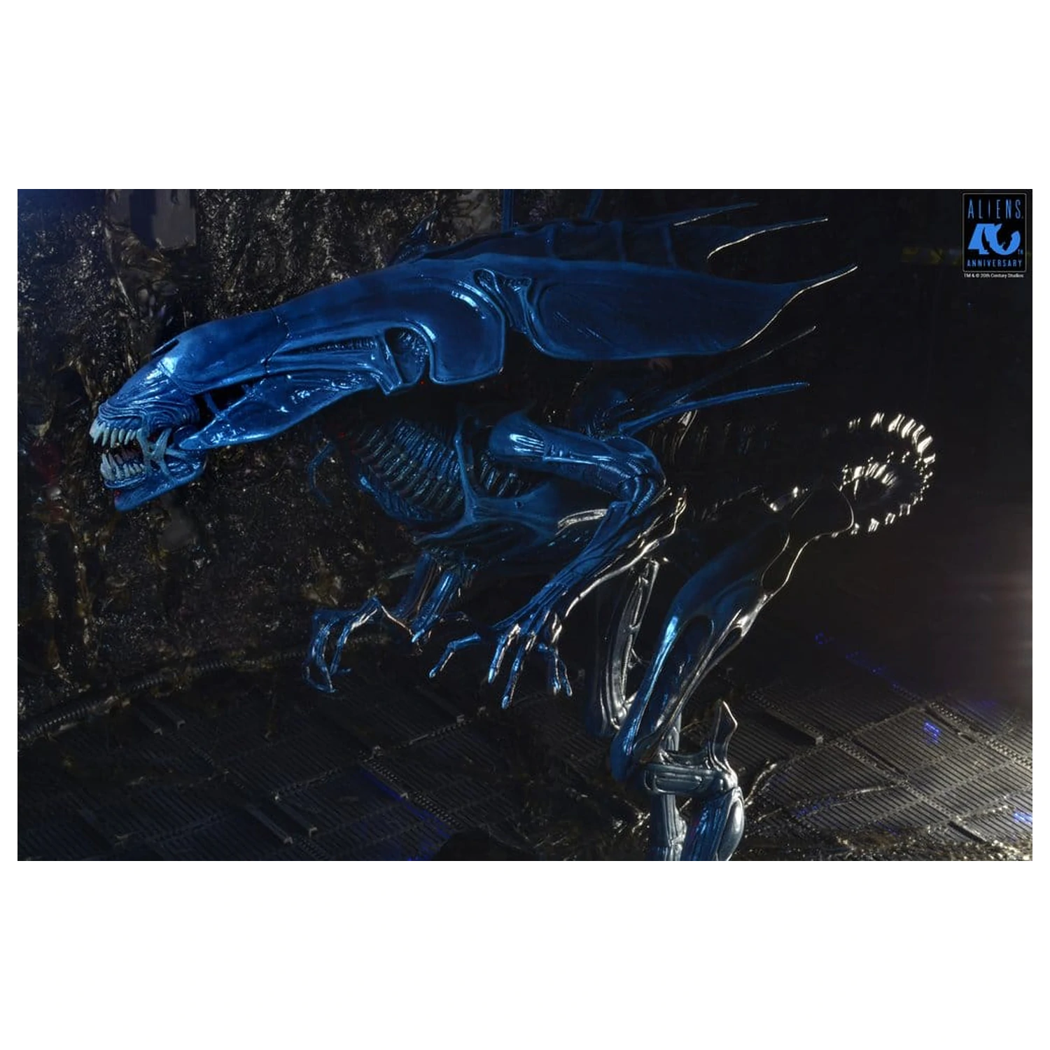 Aliens Ultra Deluxe Alien Queen (40th Anniversary) akciófigura 38 cm termékfotó