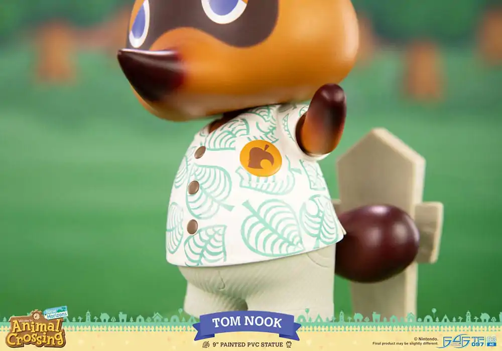 Animal Crossing: New Horizons PVC Statue Tom Nook 22 cm termékfotó