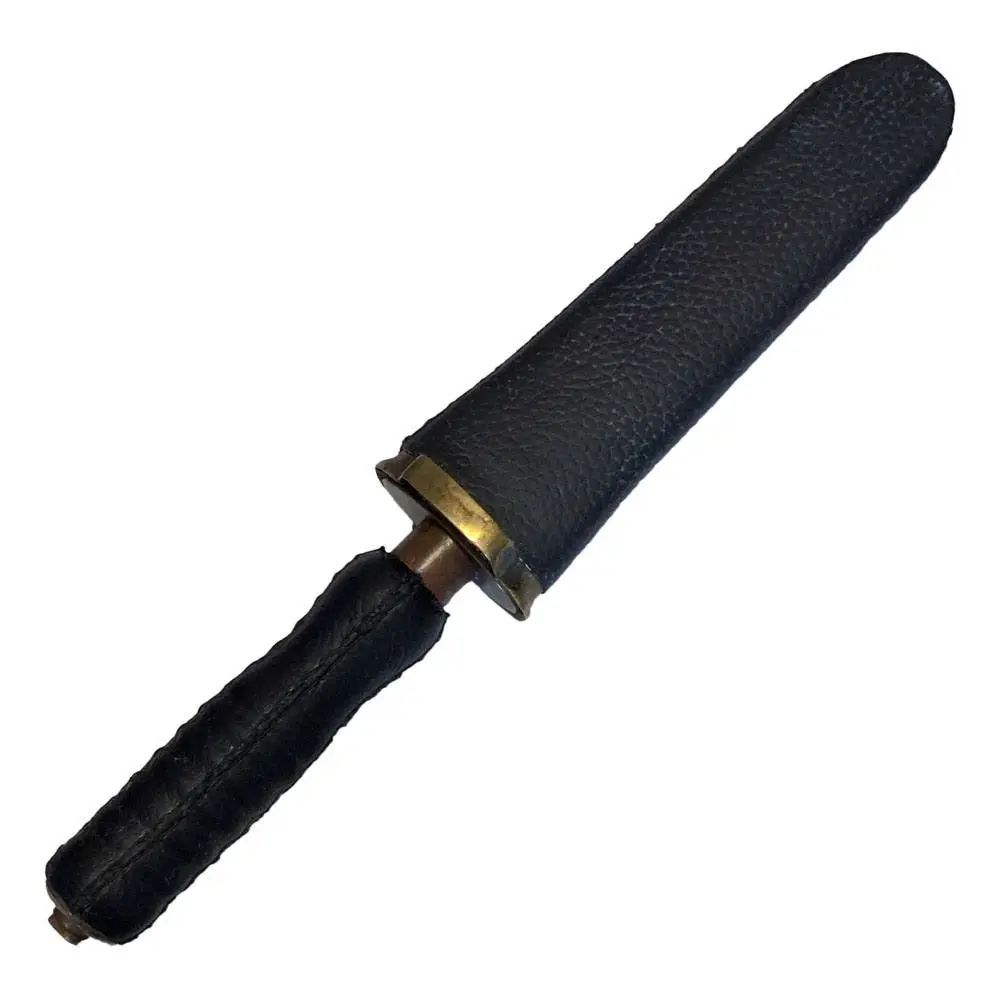 Aquaman Manta Knife Limitált kiadás replika 38 cm termékfotó