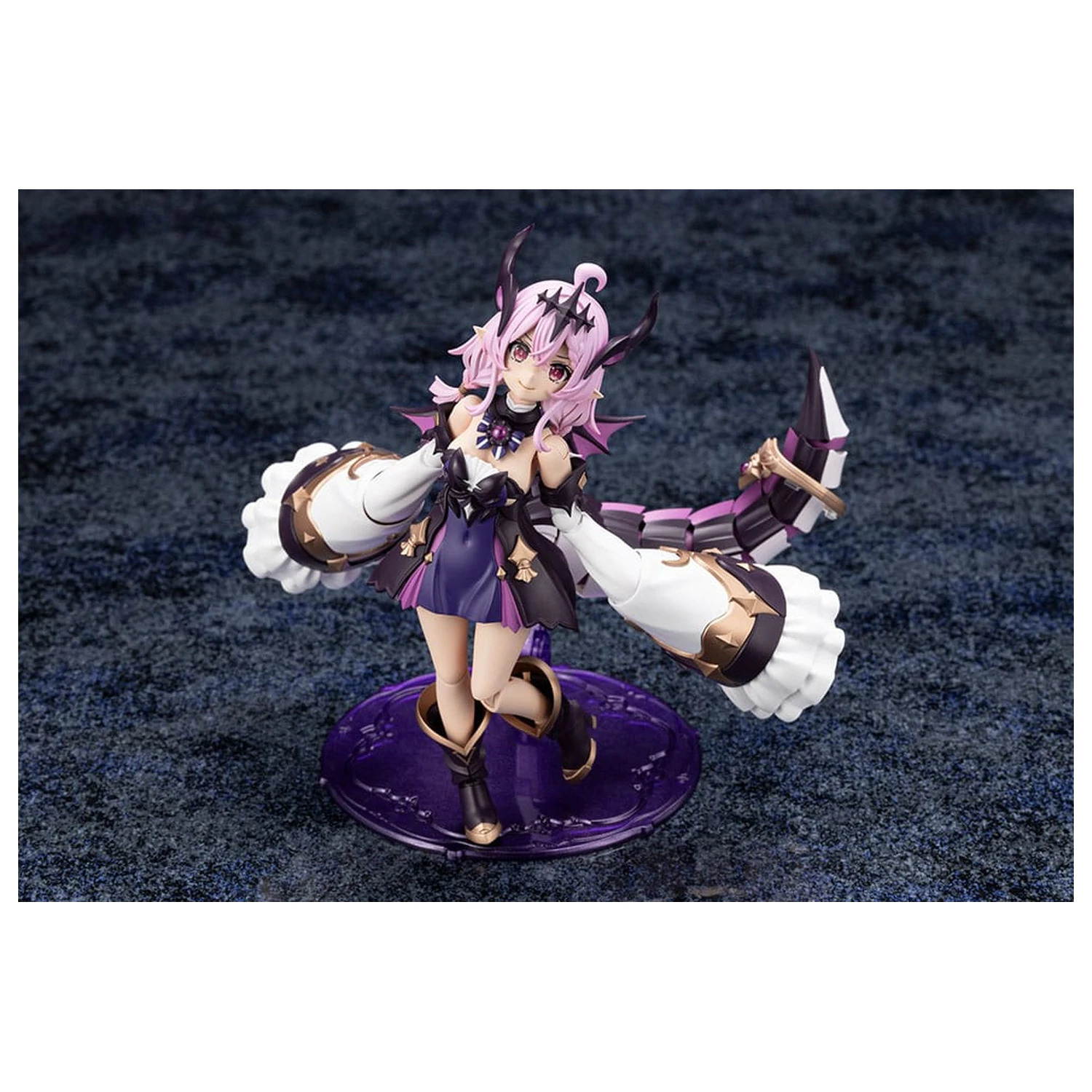 Arcanadea GII Műanyag modell készlet 13 cm   termékfotó