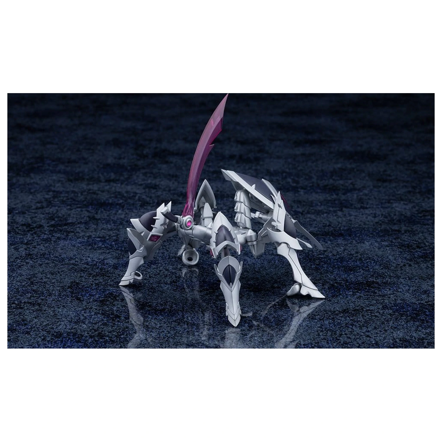 Arcanadea XenoAlma Legiant Műanyag modell készlet 8 cm termékfotó