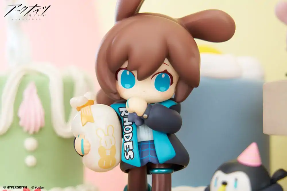 Arknights Would You Like A Dessert? Mini Series Amiya Ver. 2 PVC szobor figura 11 cm termékfotó