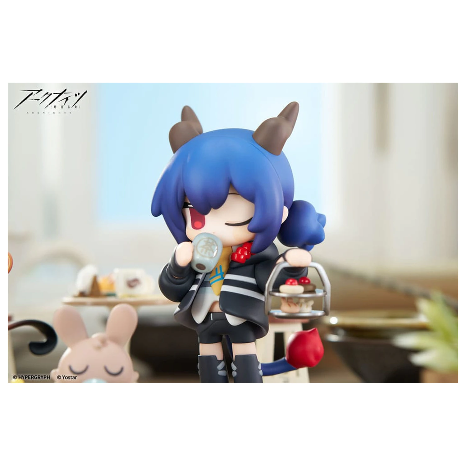 Arknights Would You Like A Dessert? Mini Series Ch'en PVC szobor figura 11 cm  termékfotó