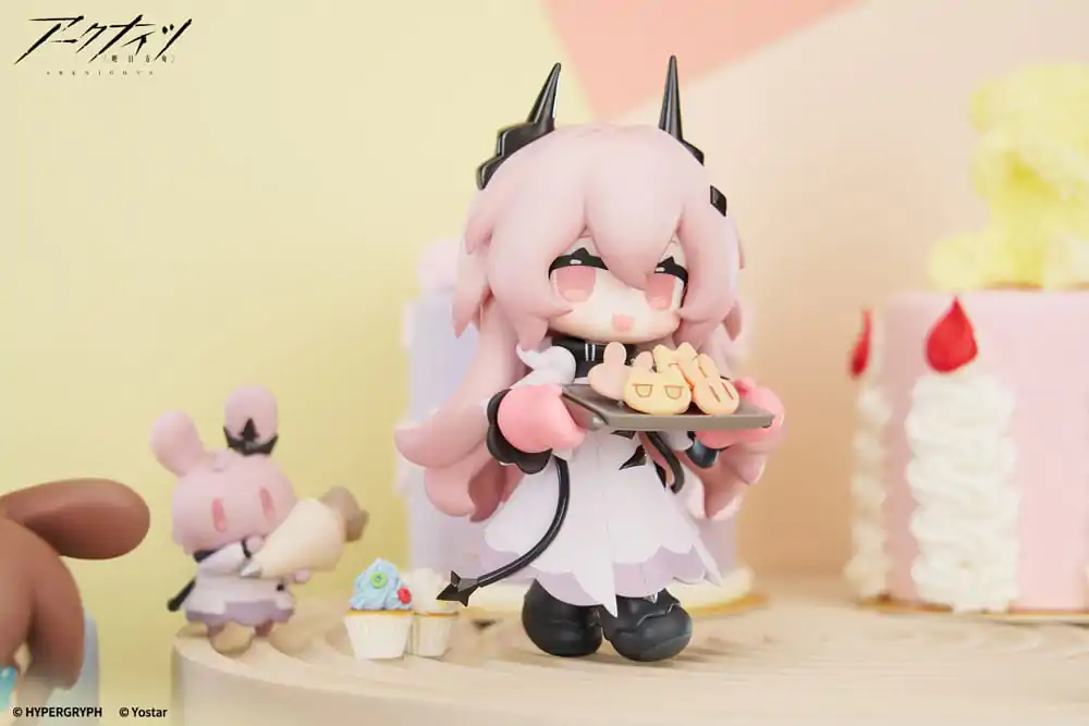 Arknights Would You Like A Dessert? Mini Series Civilight Eterna PVC szobor figura 11 cm termékfotó