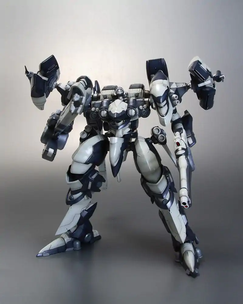 Armored Core 1/72 Interior Union Y01-Tellus Full Package Version Műanyag modell készlet 16 cm termékfotó