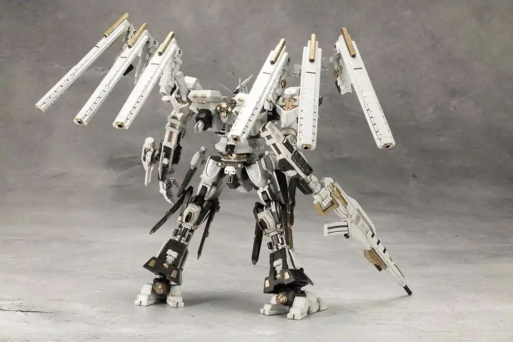 Armored Core 1/72 Rosenthal CR-Hogire Noblesse Oblige Full Package Version Műanyag modell készlet 19 cm termékfotó