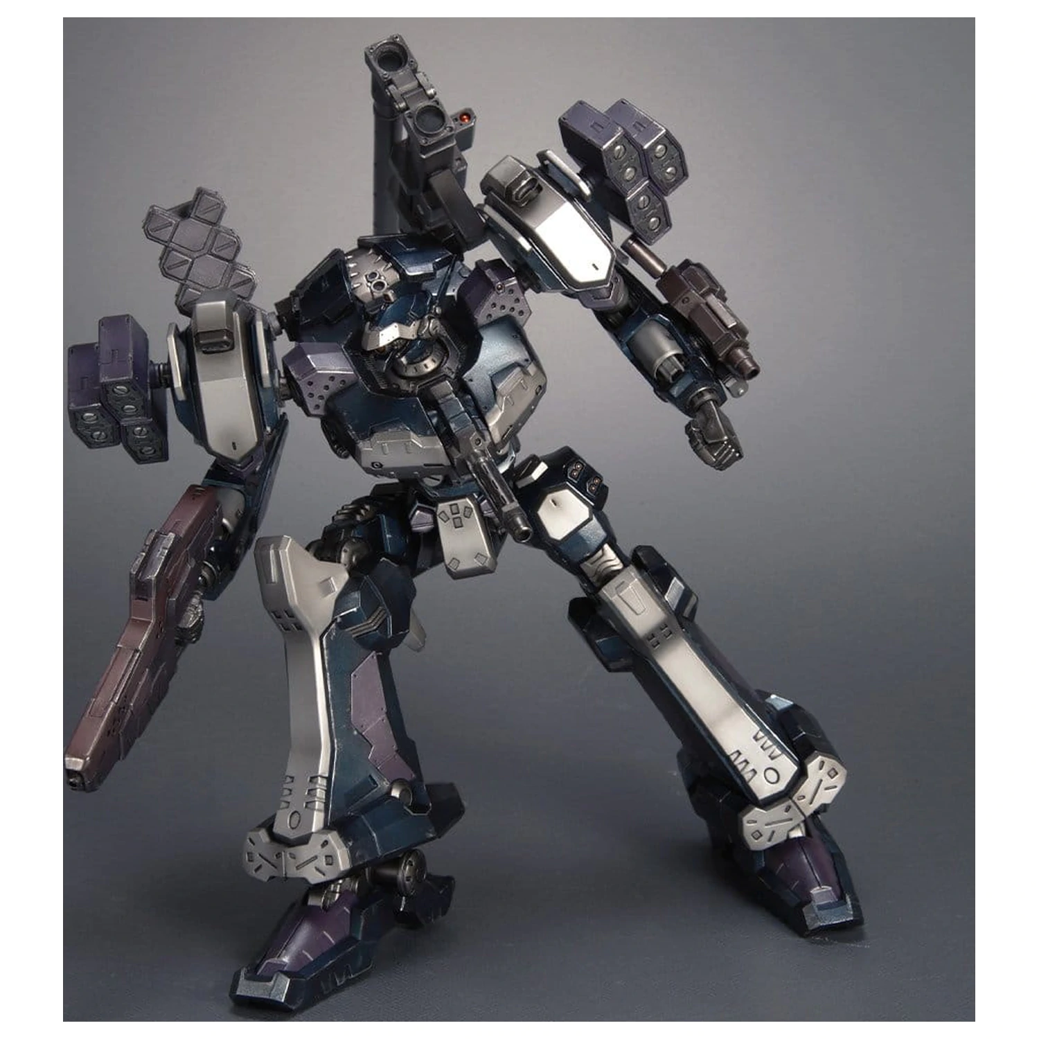 Armored Core műanyag modell készlet 1/72 CREST CR-C75U2 Close Quarters Ver. 16 cm termékfotó