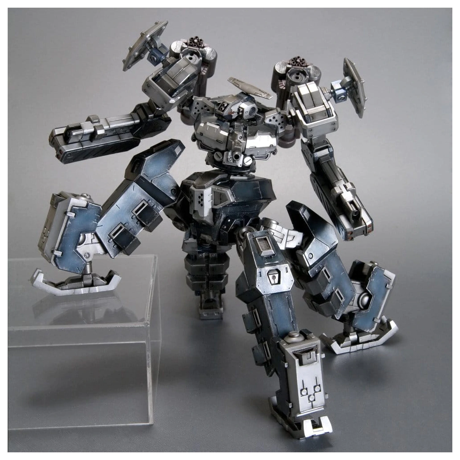 Armored Core Műanyag modell készlet 1/72 CREST CR-C75U2 DELTA Ver. 16 cm termékfotó