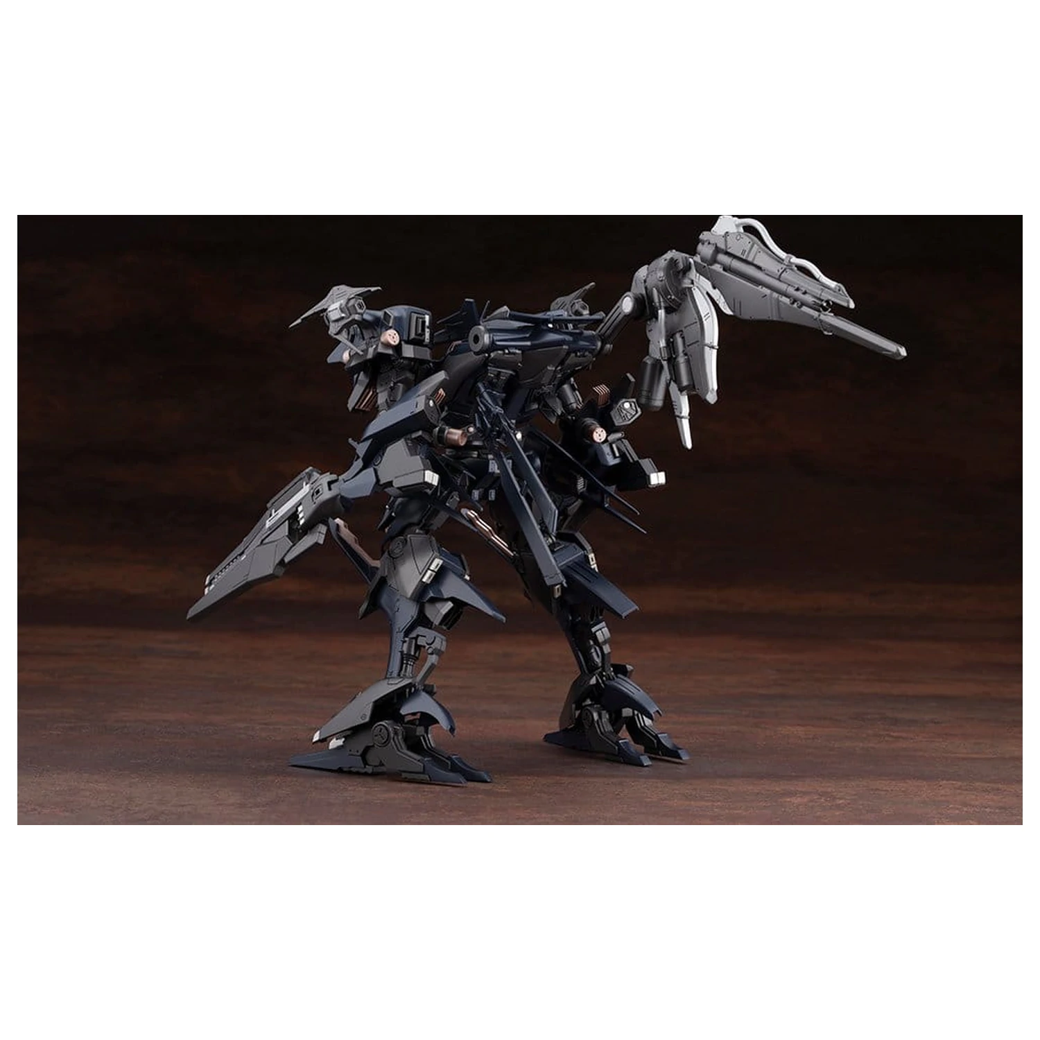 Armored Core V 1/72 Rayleonard 03-AALIYAH Orlea Műanyag modell készlet 15 cm termékfotó