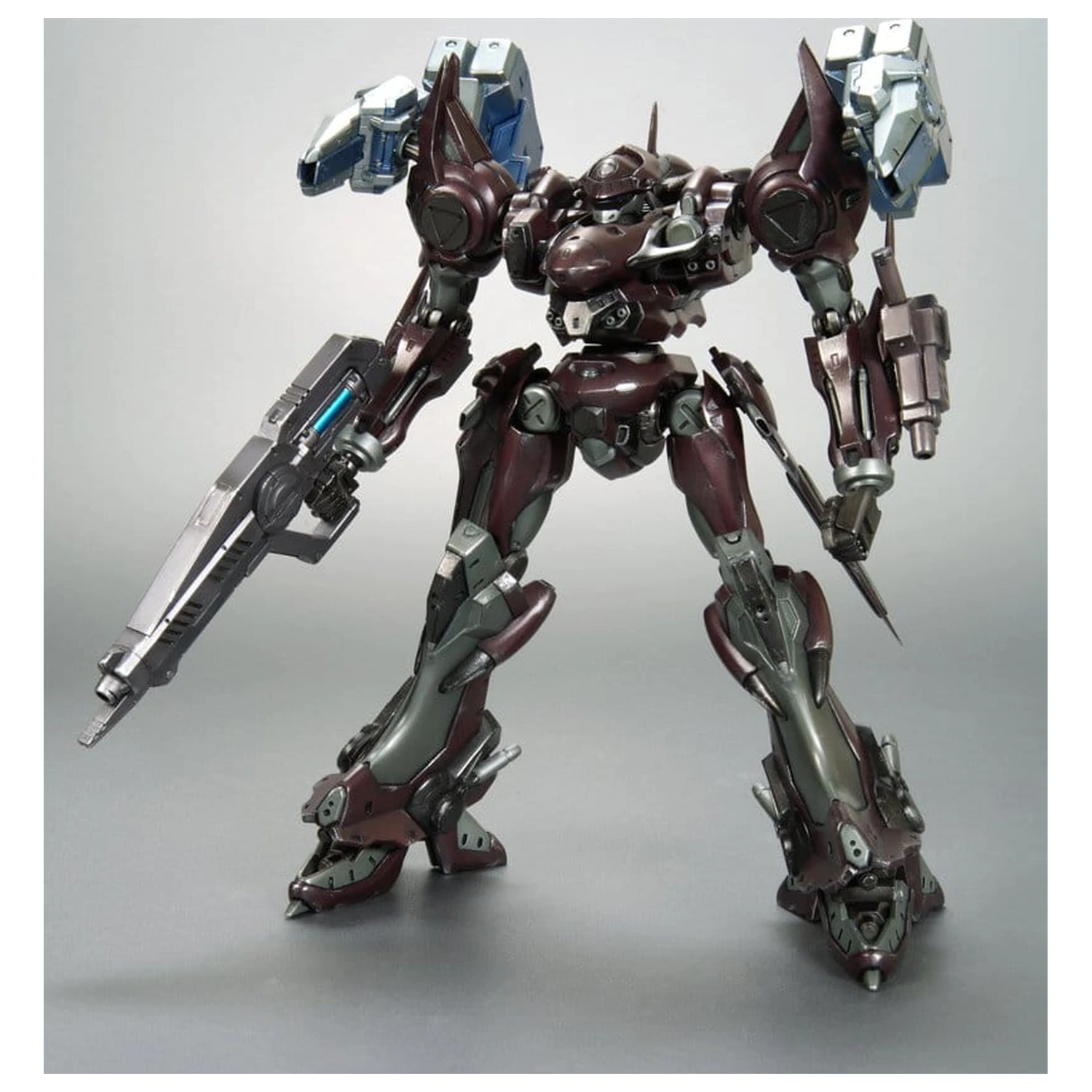 Armored Core V.I. (Variable Infinity) Series Műanyag modell készlet 1/72 Mirage C02-Uranus 16 cm termékfotó