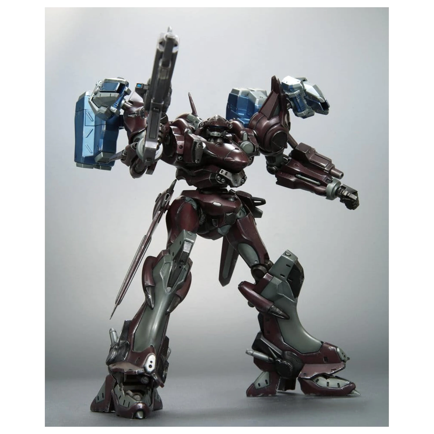 Armored Core V.I. (Variable Infinity) Series Műanyag modell készlet 1/72 Mirage C02-Uranus 16 cm termékfotó