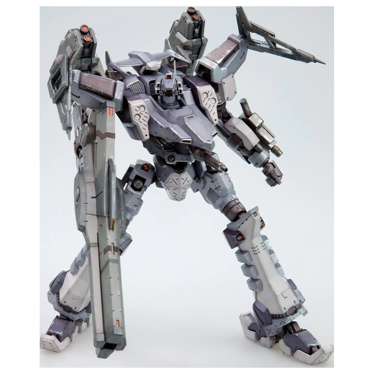 Armored Core VI Crest CR-C98E2 Assault Type modell készlet 16cm termékfotó