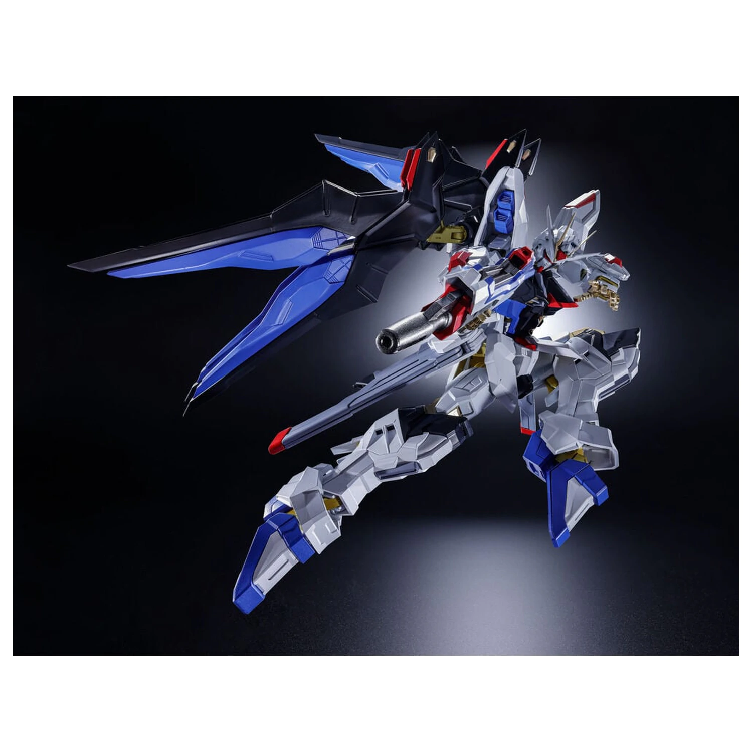 Asolute Act Strike Freedom Gundam figura 18.5cm termékfotó