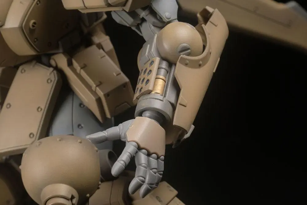 Assault Suits Leynos 1/35 AS-5E3 Leynos (Mass Production-Type) Renewal Ver. Műanyag modell készlet 15 cm termékfotó