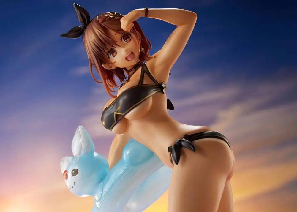 Atelier Ryza 2 Lost Legends & The Secret Fairy 1/6 Ryza Black Swimwear Tanned Ver. PVC szobor figura 27 cm termékfotó