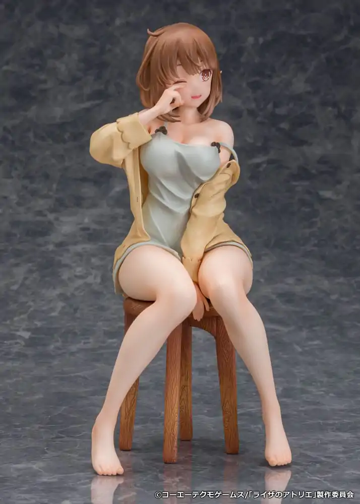 Atelier Ryza: Ever Darkness & the Secret Hideout 1/7 Reisalin Stout Nightclothes Ver. PVC szobor figura 19 cm termékfotó