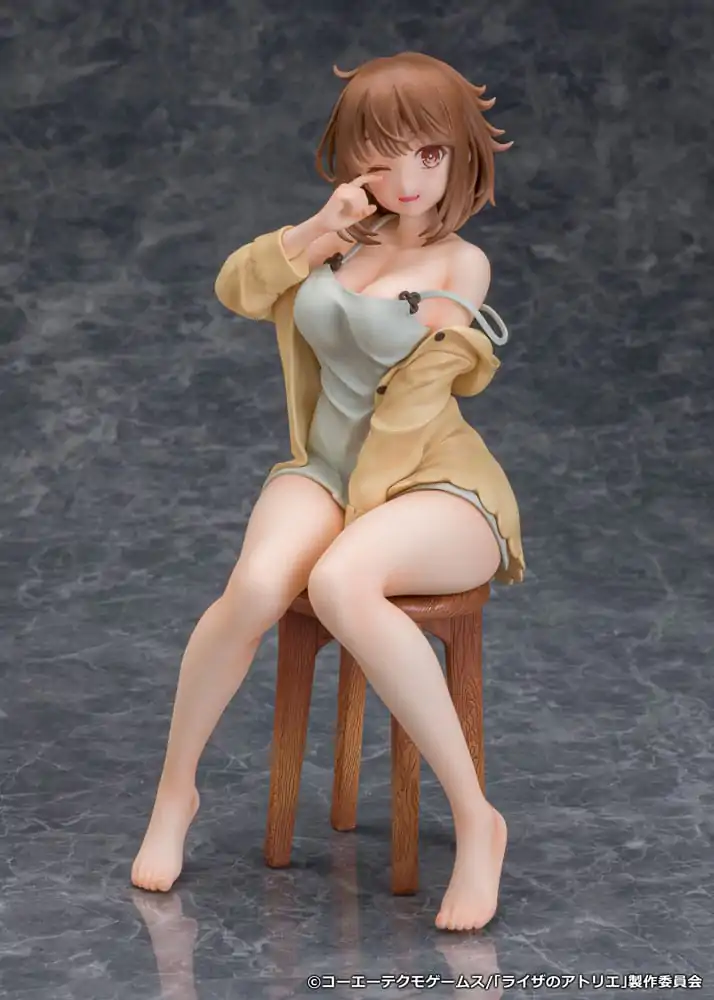 Atelier Ryza: Ever Darkness & the Secret Hideout 1/7 Reisalin Stout Nightclothes Ver. PVC szobor figura 19 cm termékfotó