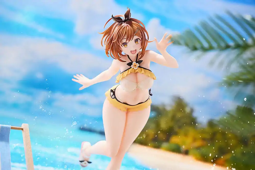 Atelier Ryza: Ever Darkness &amp; the Secret Hideout 1/7 Reisalin Stout: Swimsuit Ver. PVC szobor figura 23 cm termékfotó